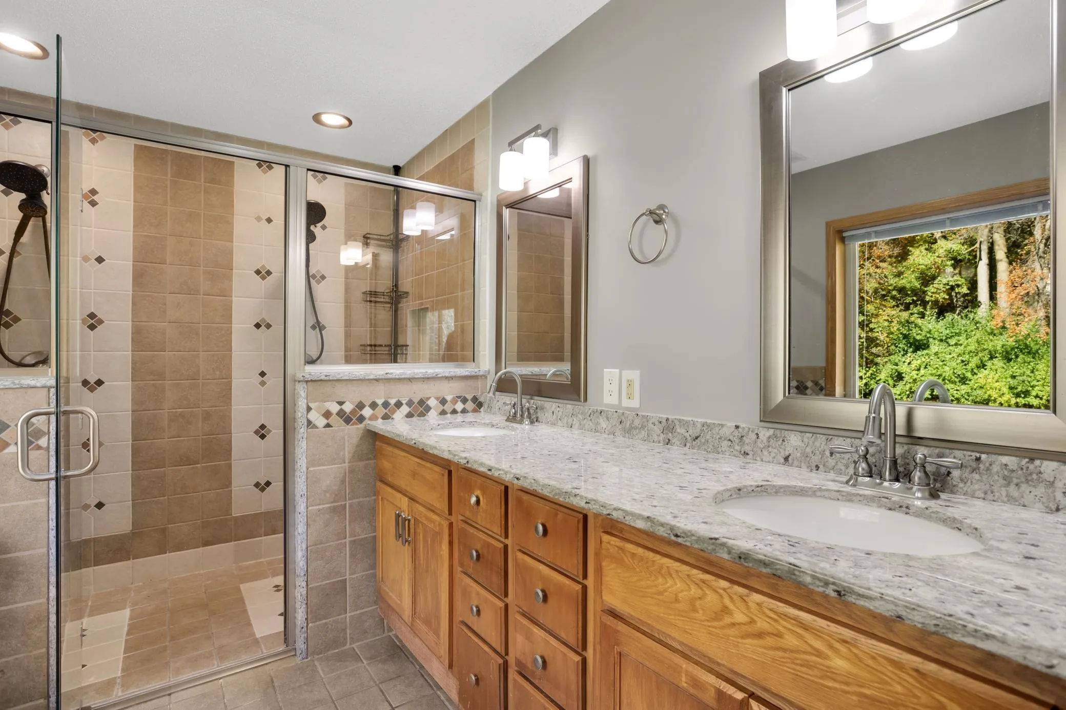 Photo 17 of 8924 Heatherton Ridge Drive