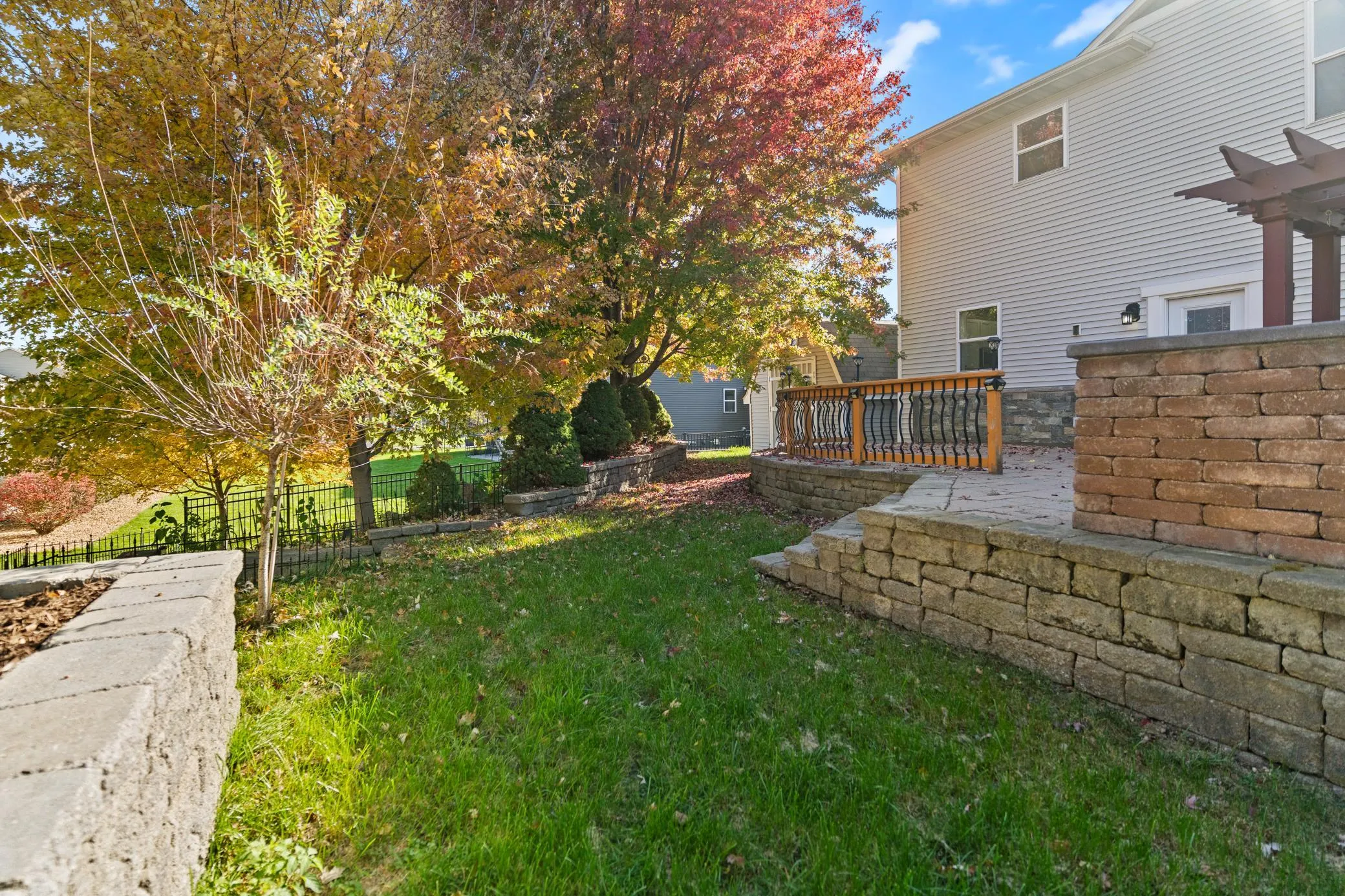 Photo 62 of 3321 Crane Street