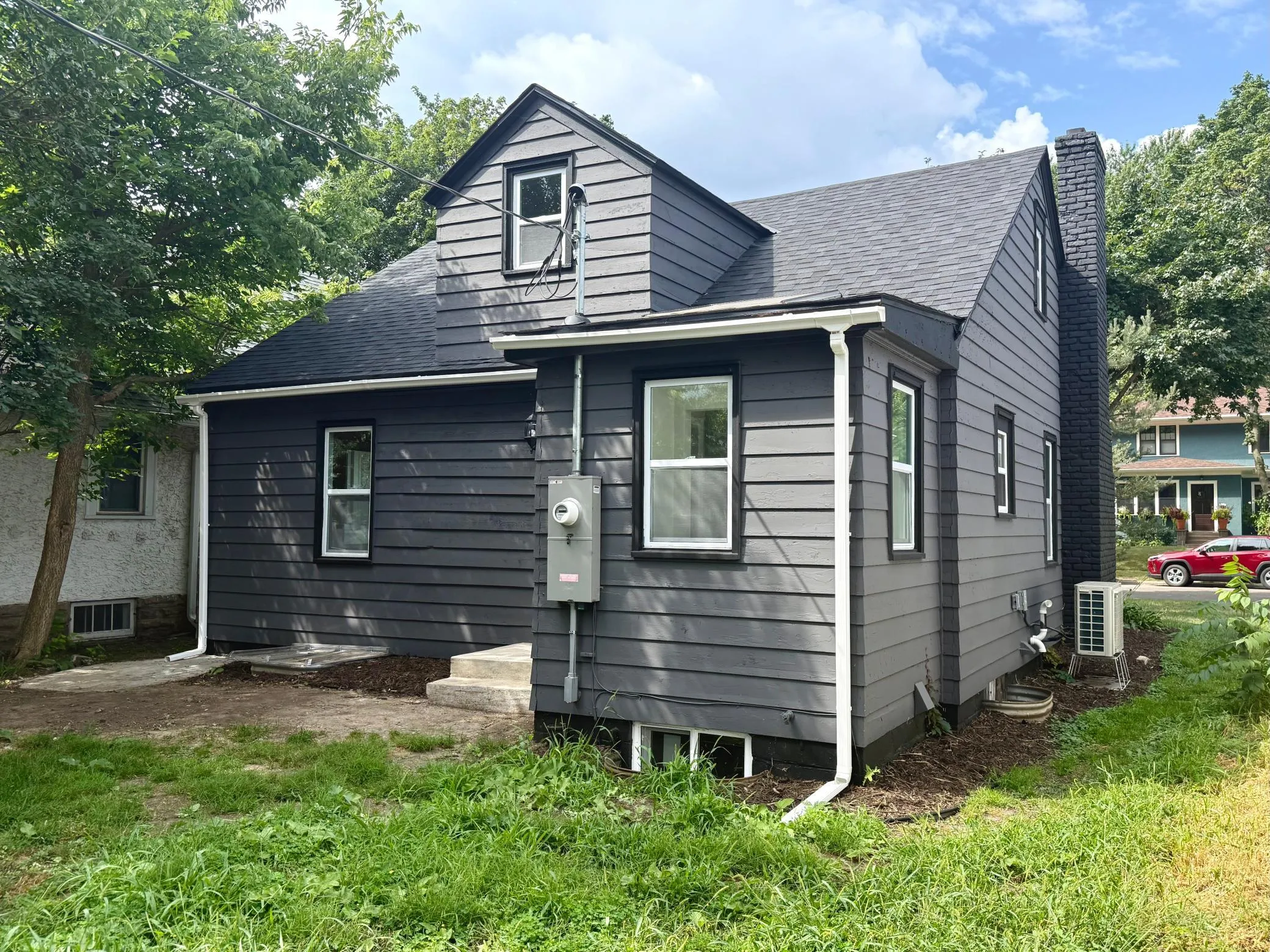 Photo 33 of 1496 Hamline N Avenue