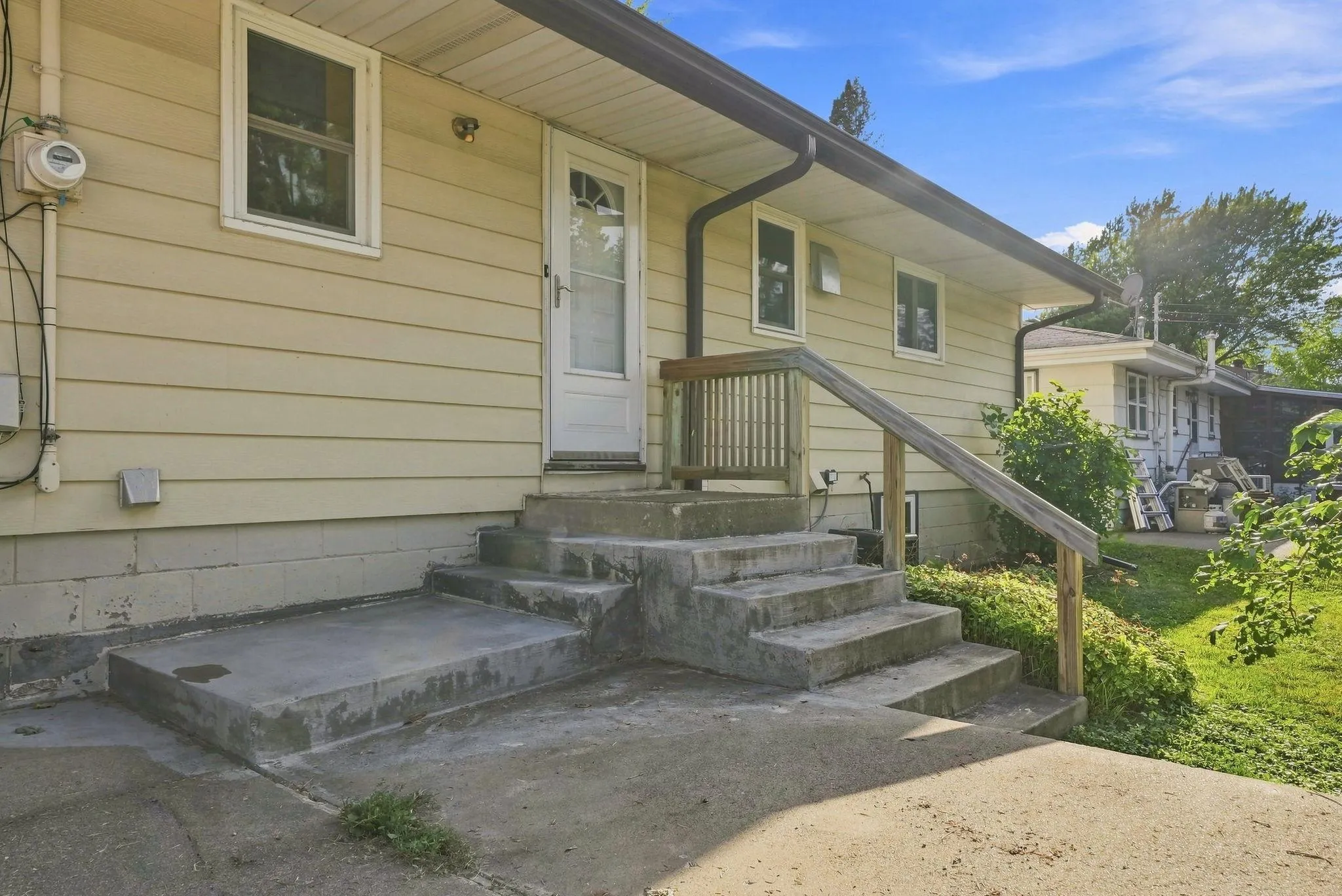 Photo 38 of 725 50 1/2 Ne Avenue