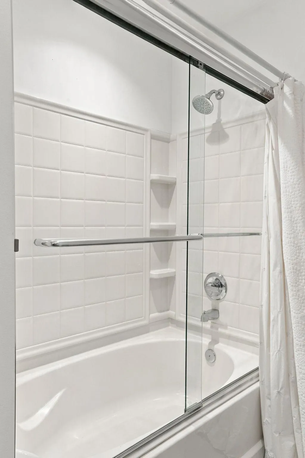 Photo 27 of 700 Washington N Avenue Unit 420