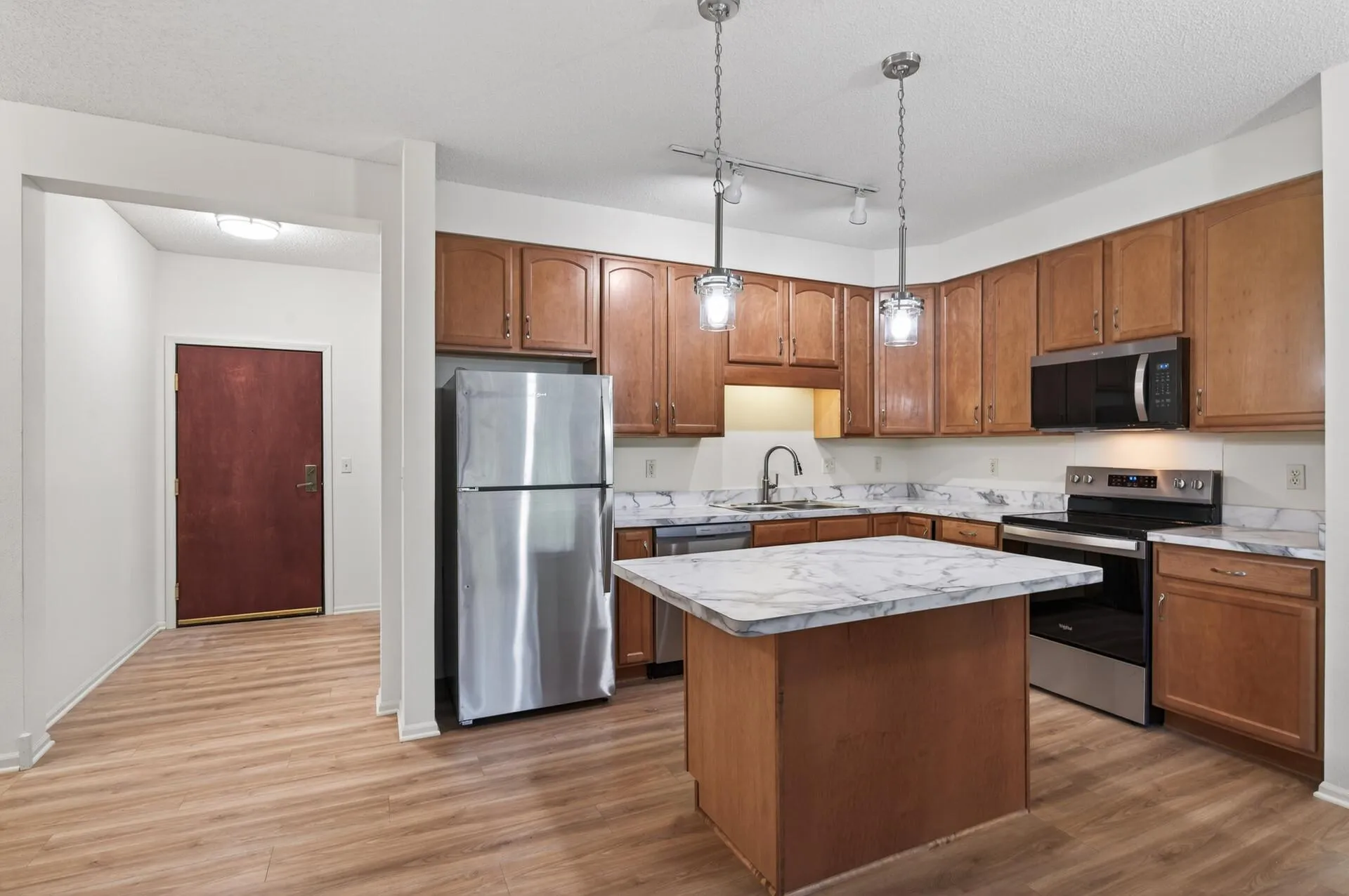 Photo 7 of 3800 85th N Avenue Unit 220