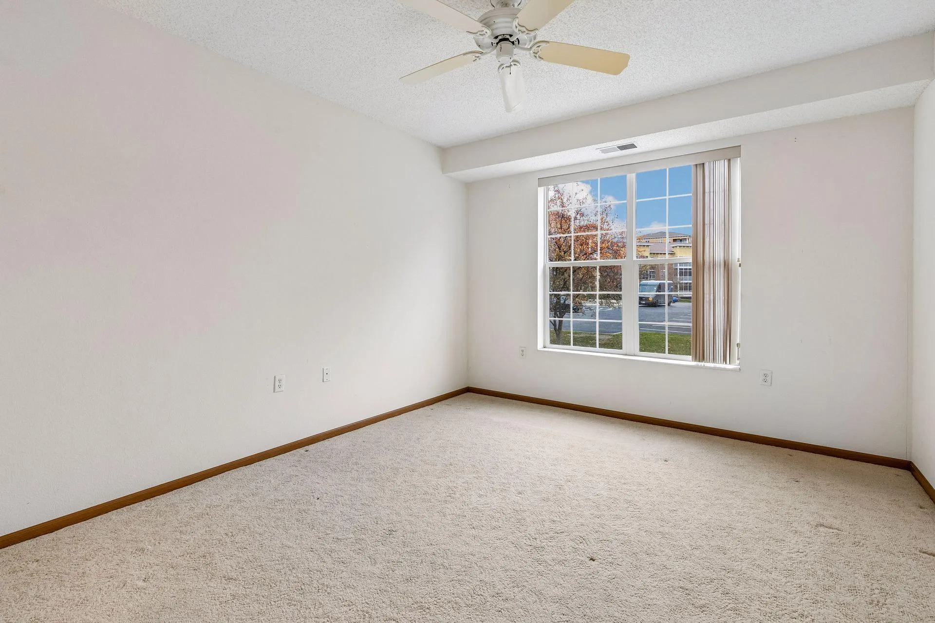 Photo 33 of 15001 Burnhaven Drive Unit 120