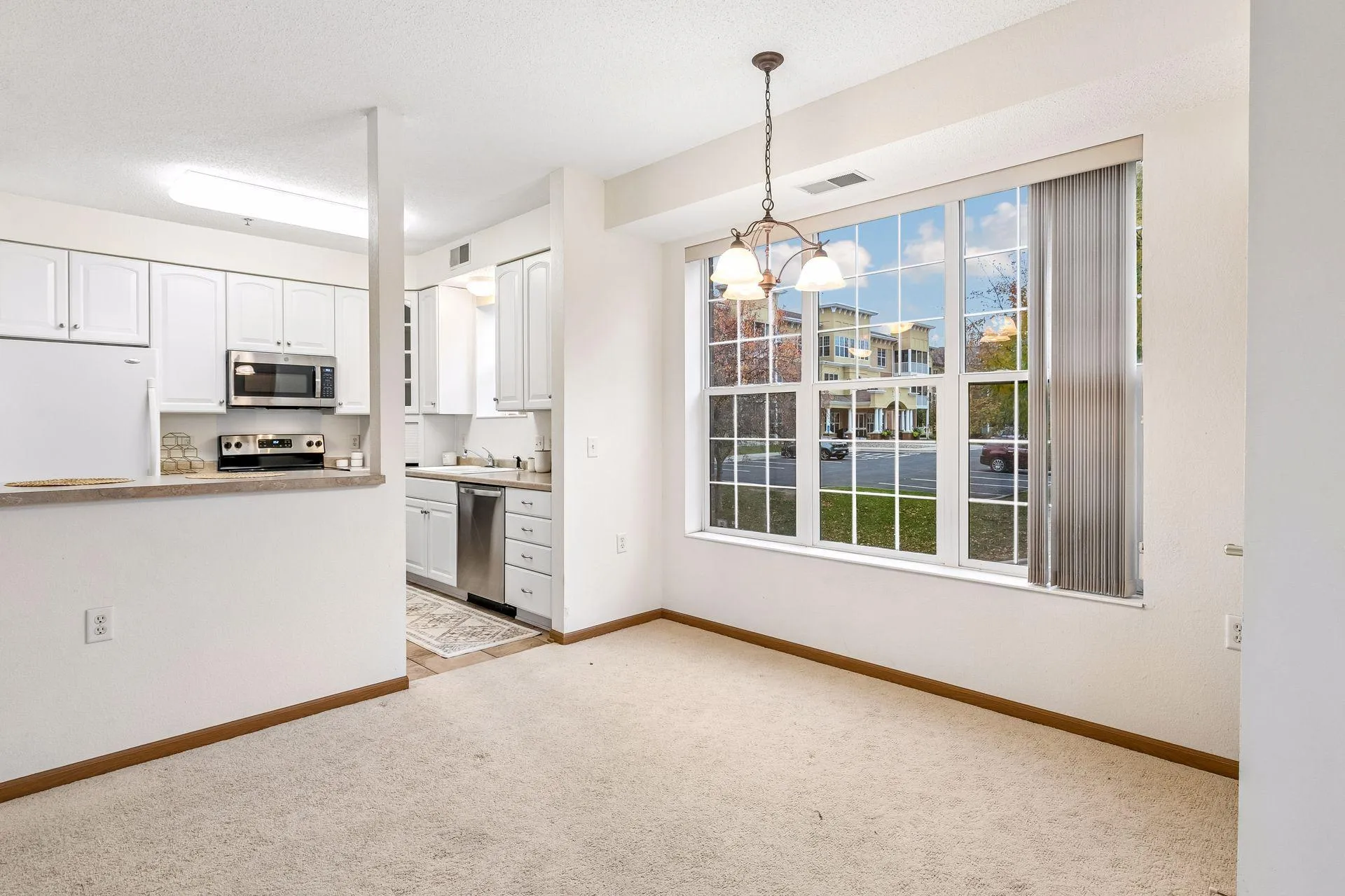 Photo 15 of 15001 Burnhaven Drive Unit 120