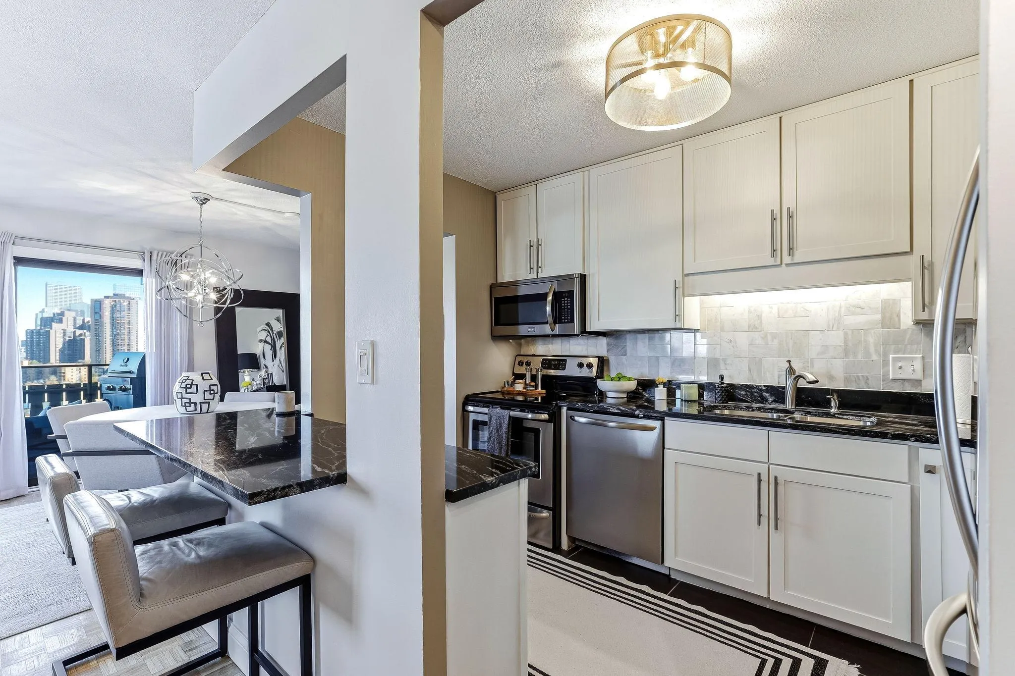 Photo 4 of 410 Groveland Avenue Unit 902
