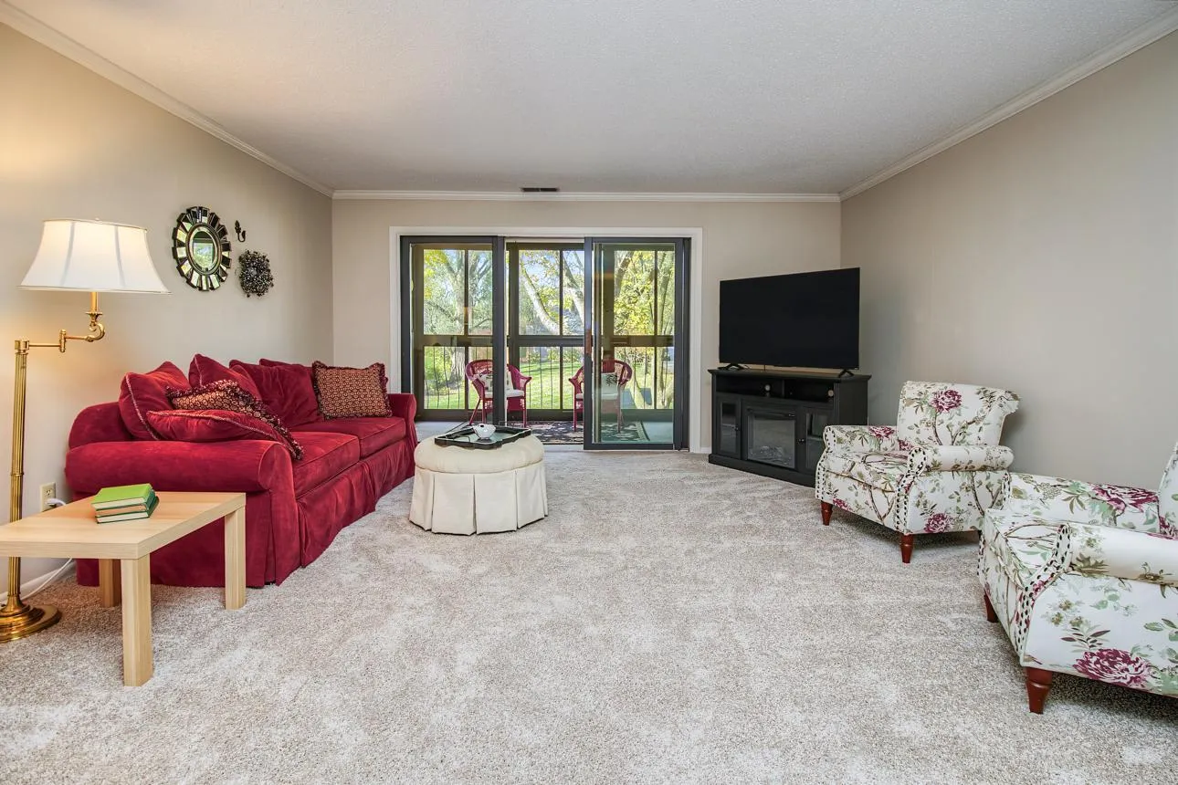 Photo 5 of 1450 Bidwell Street Unit 204