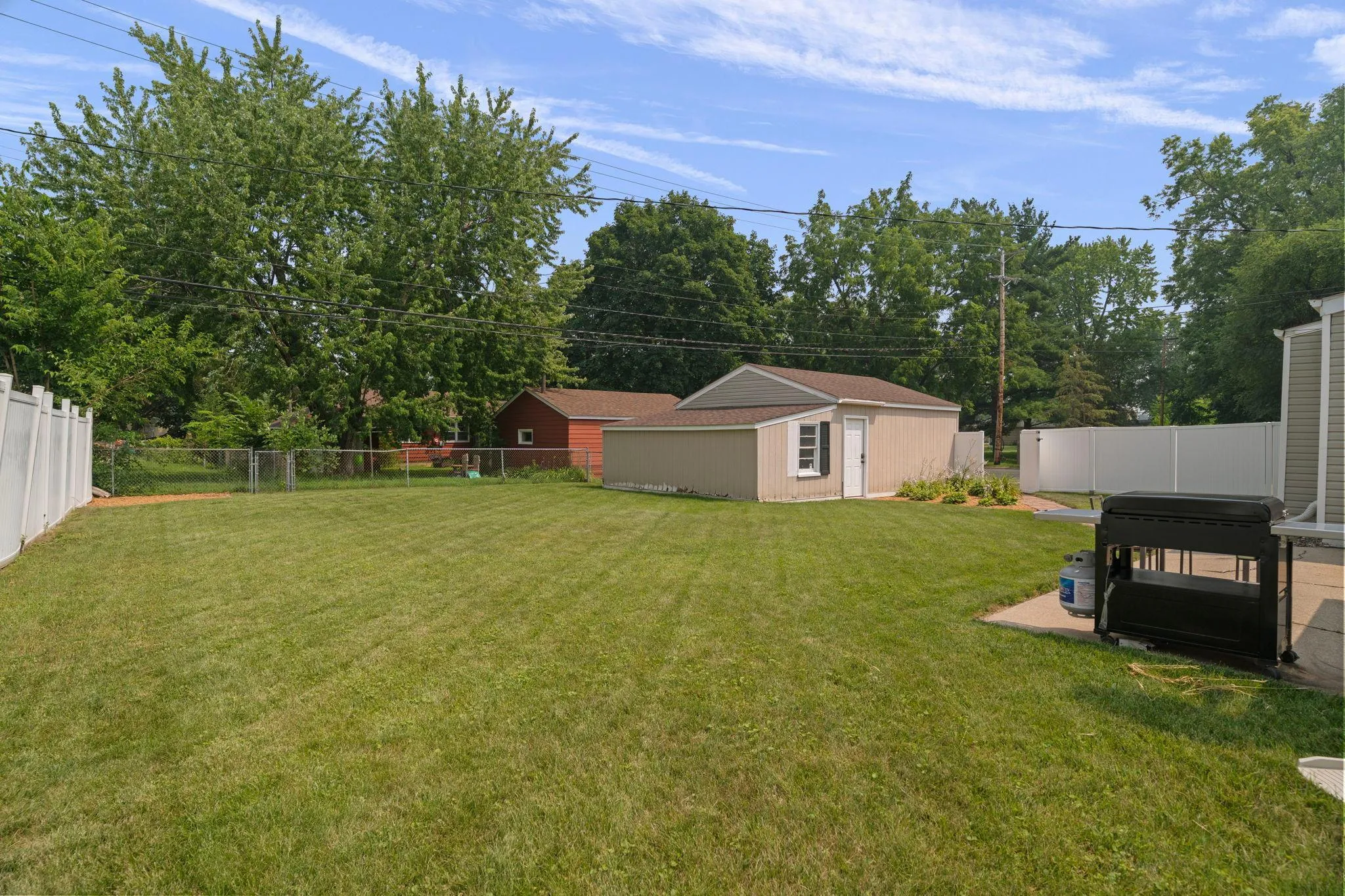 Photo 18 of 8841 Nicollet S Avenue