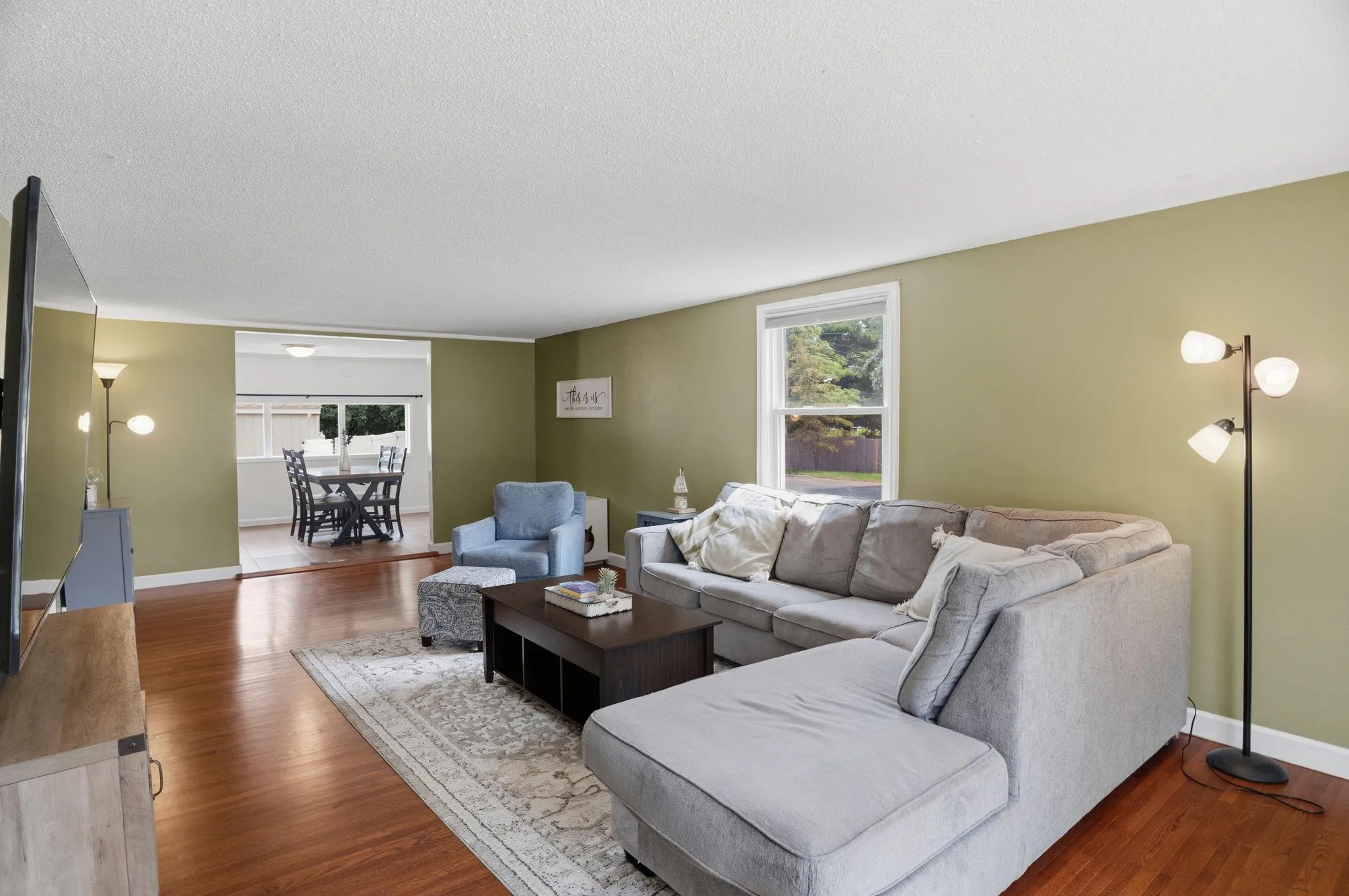 Photo 8 of 8841 Nicollet S Avenue