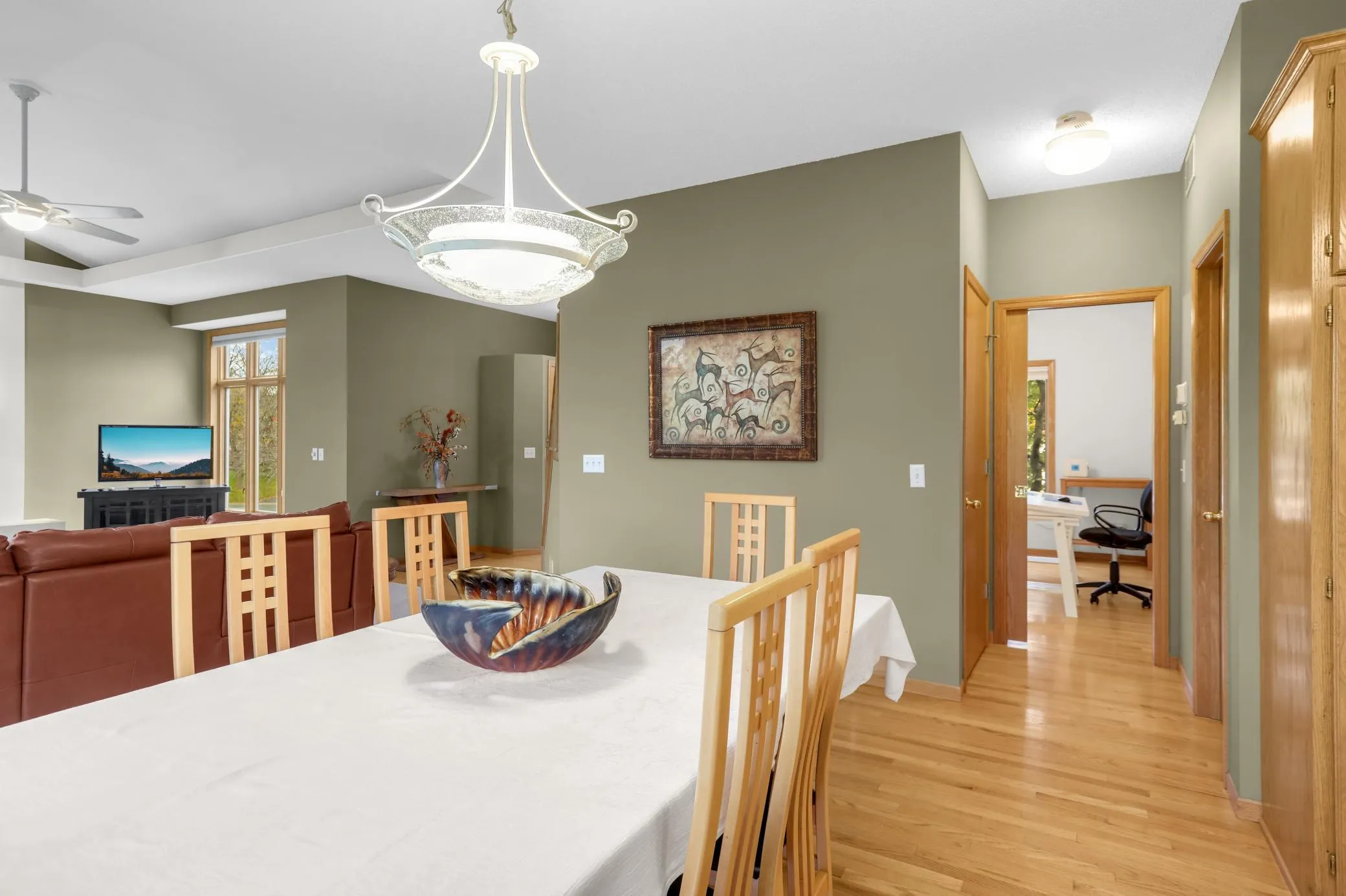Photo 14 of 5054 Edgewater Drive