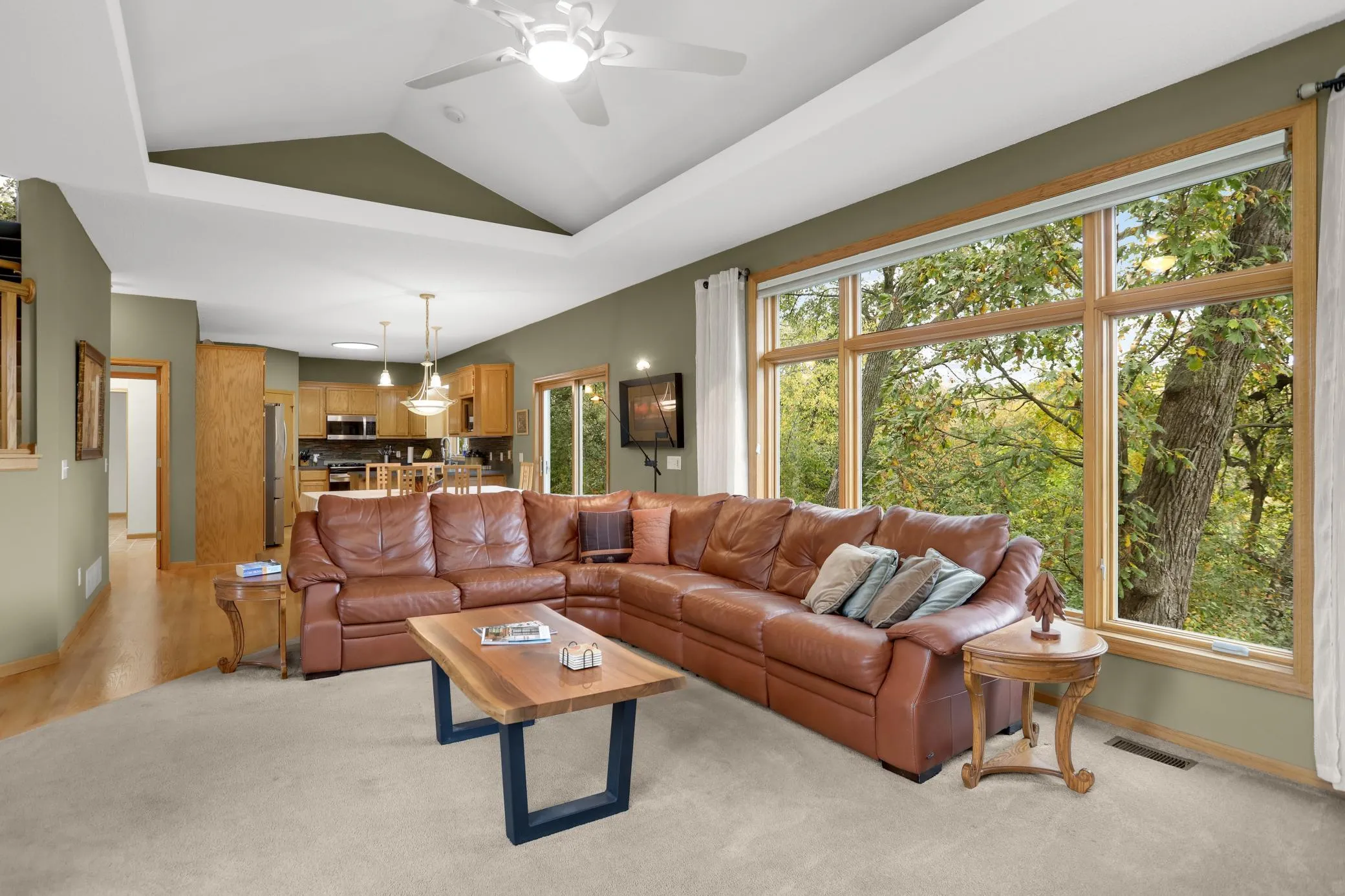 Photo 11 of 5054 Edgewater Drive