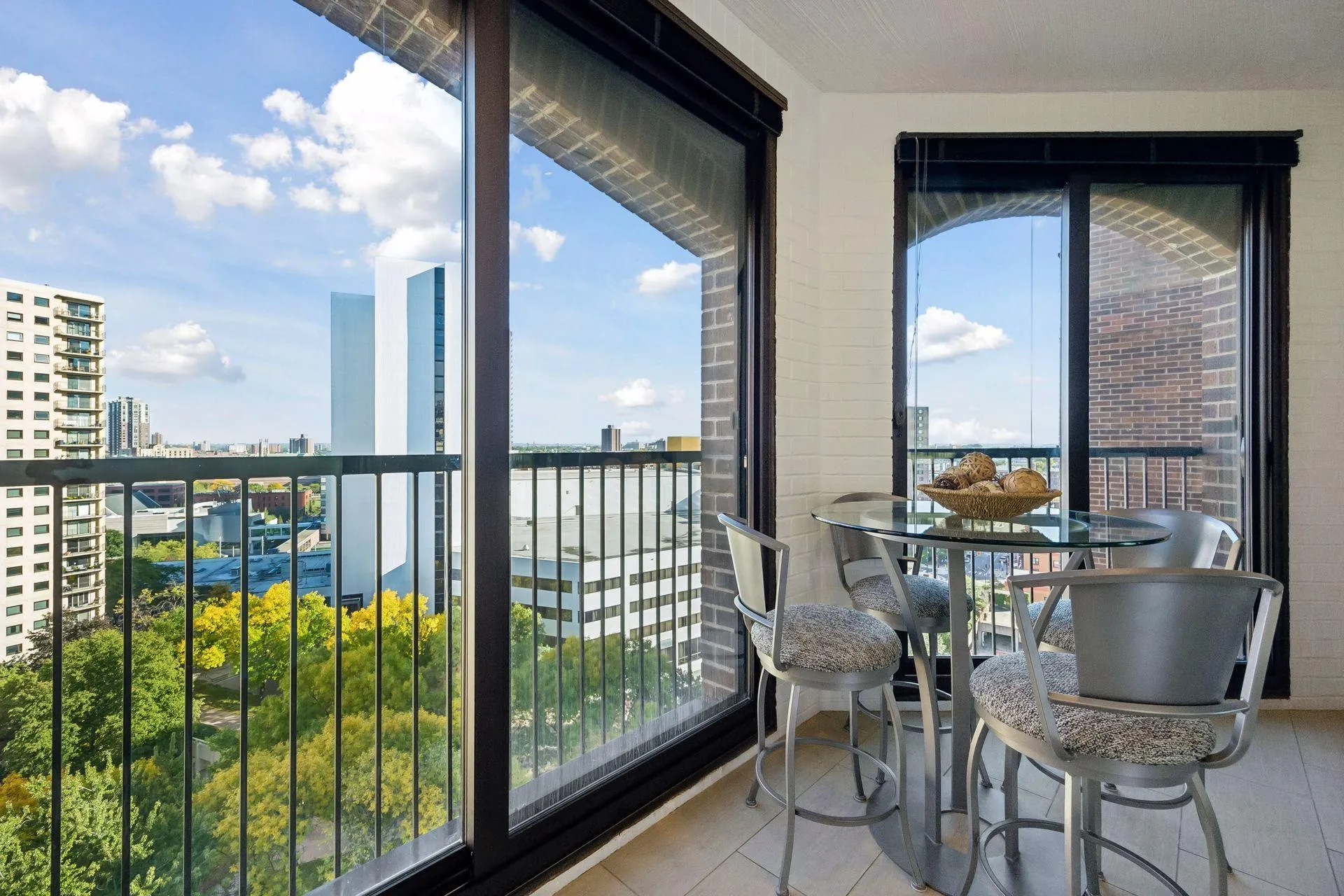 Photo 18 of 1235 Yale Place Unit 1307