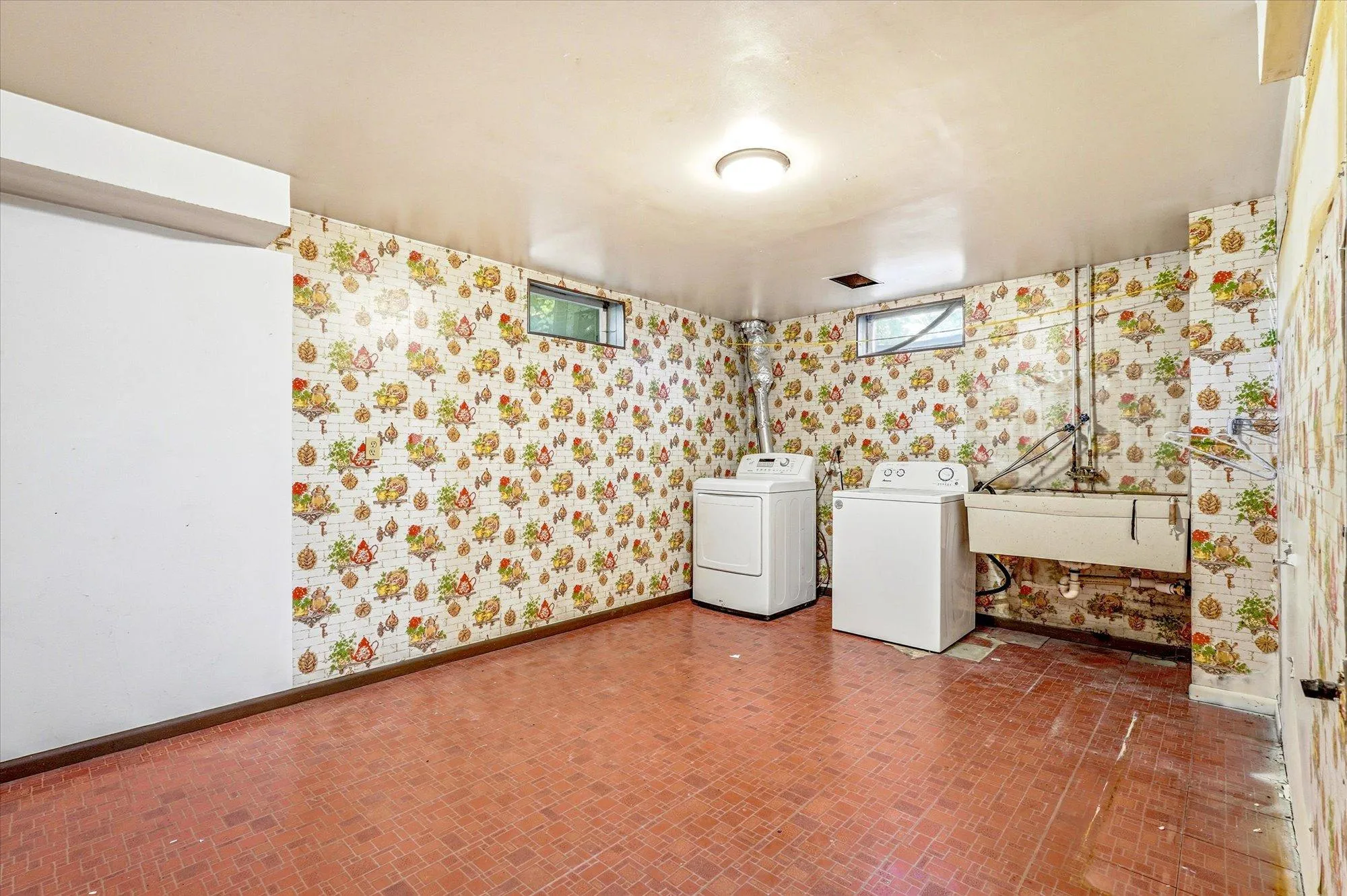 Photo 34 of 711 5th Se Avenue