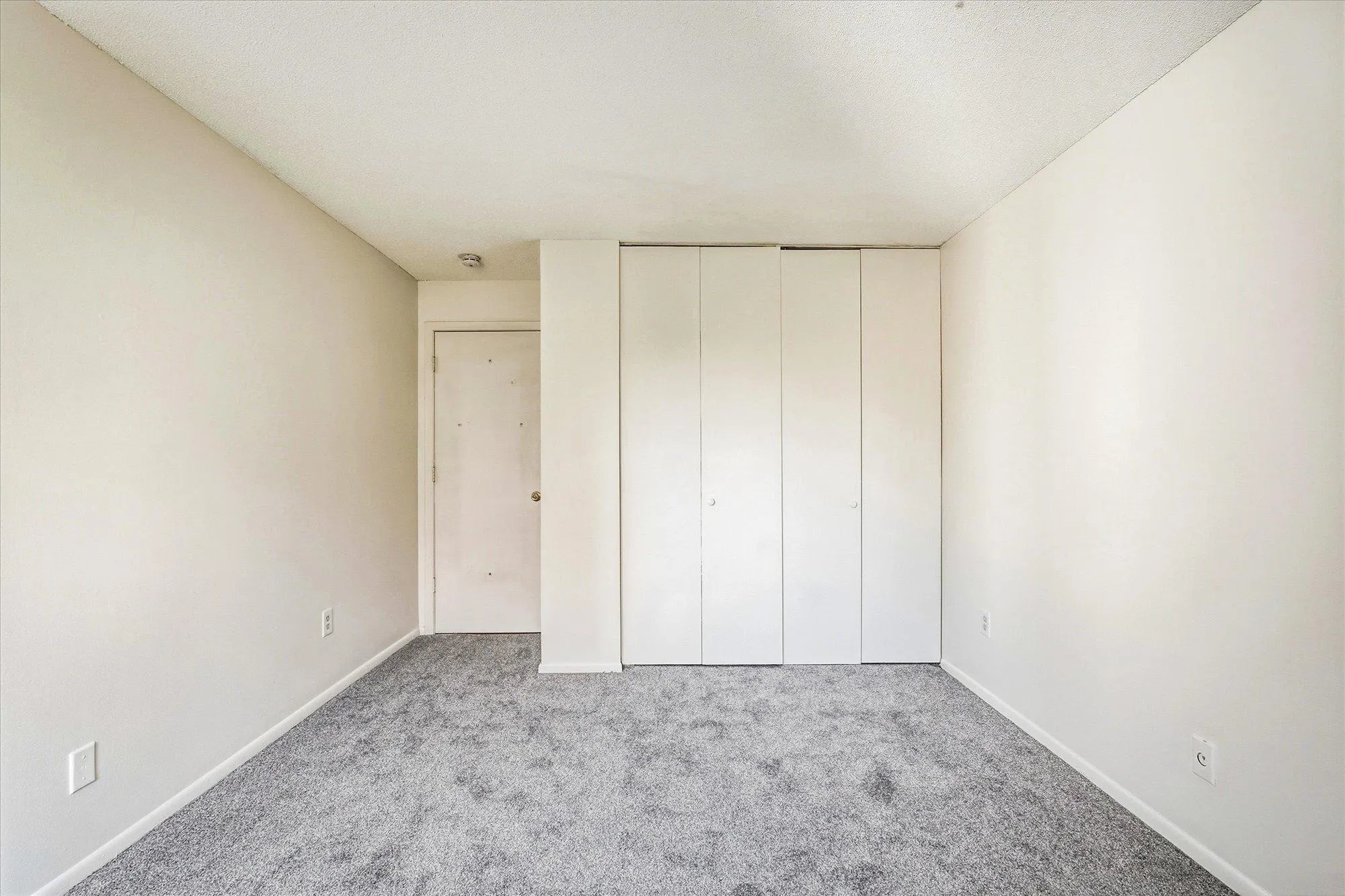 Photo 16 of 4860 Park Commons Drive Unit 309