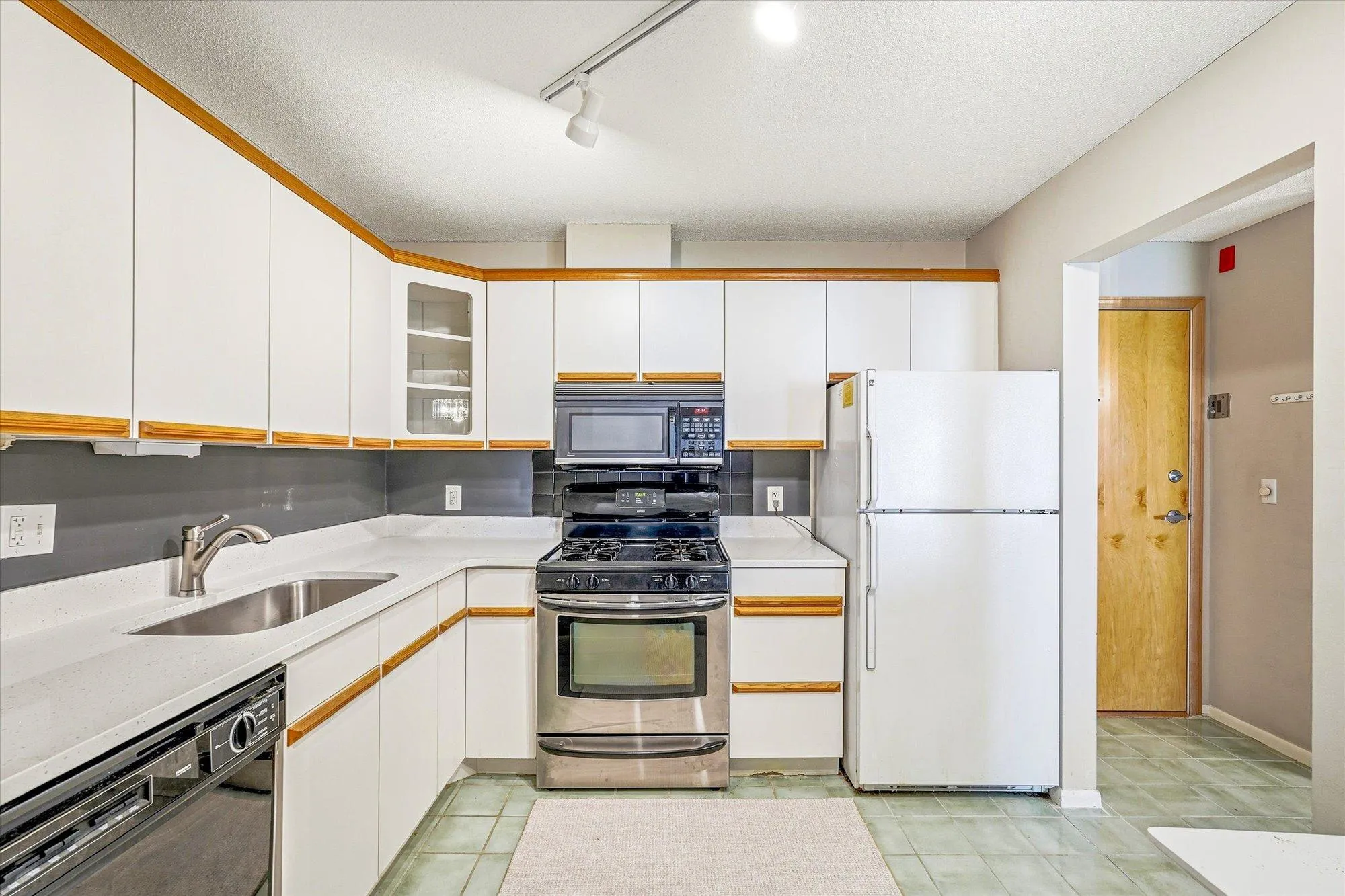 Photo 6 of 4860 Park Commons Drive Unit 309