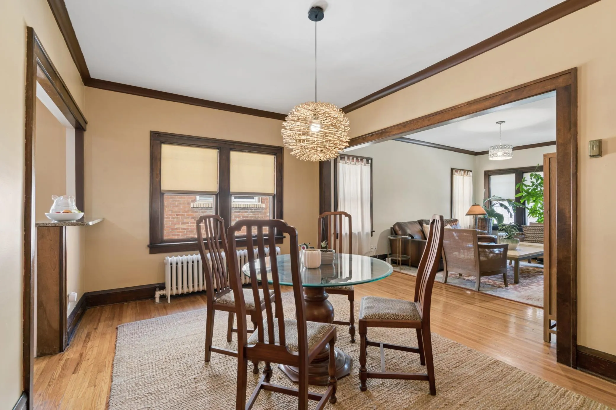 Photo 10 of 3534 Harriet Avenue Unit 4