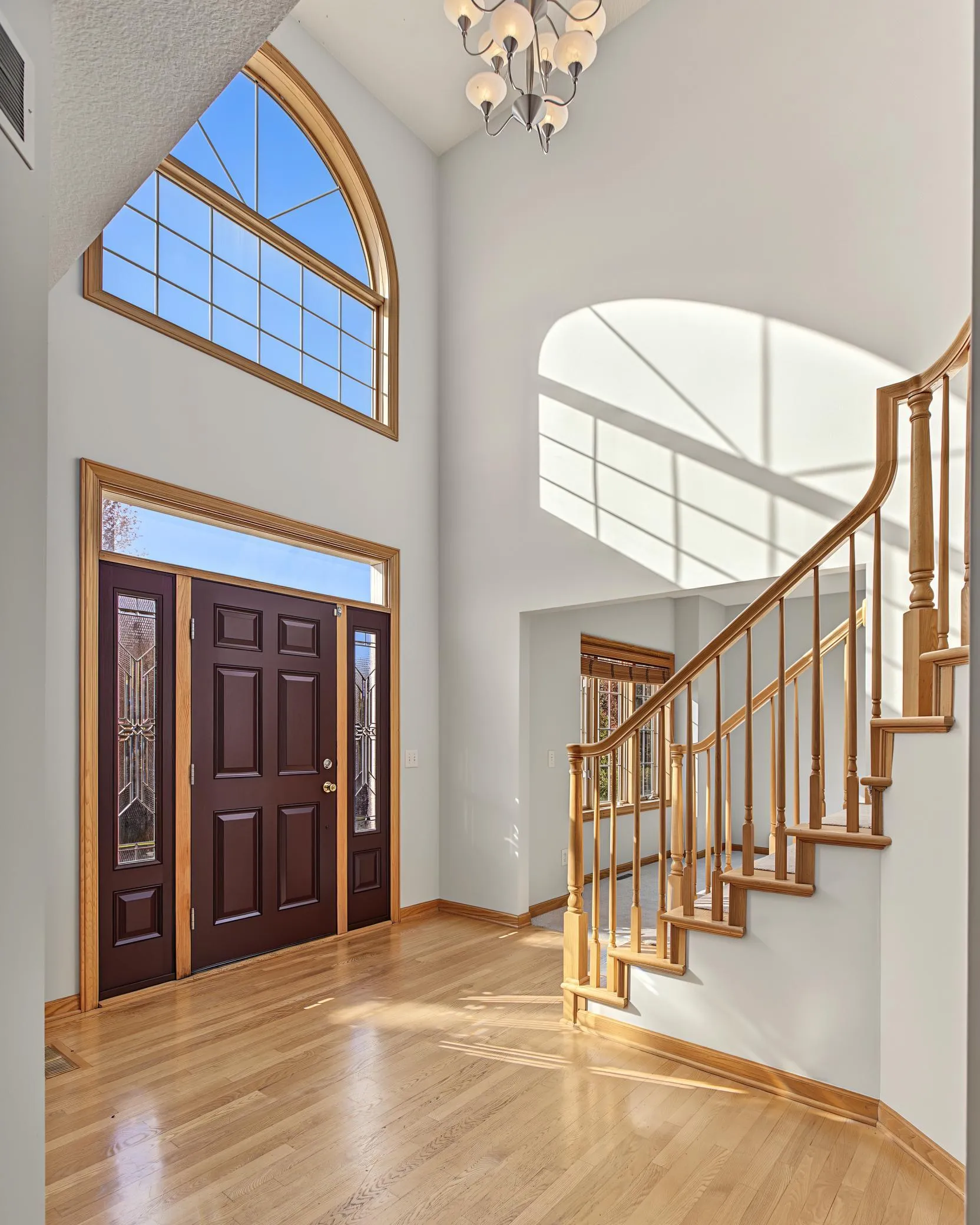 Photo 5 of 18134 Jarl Court