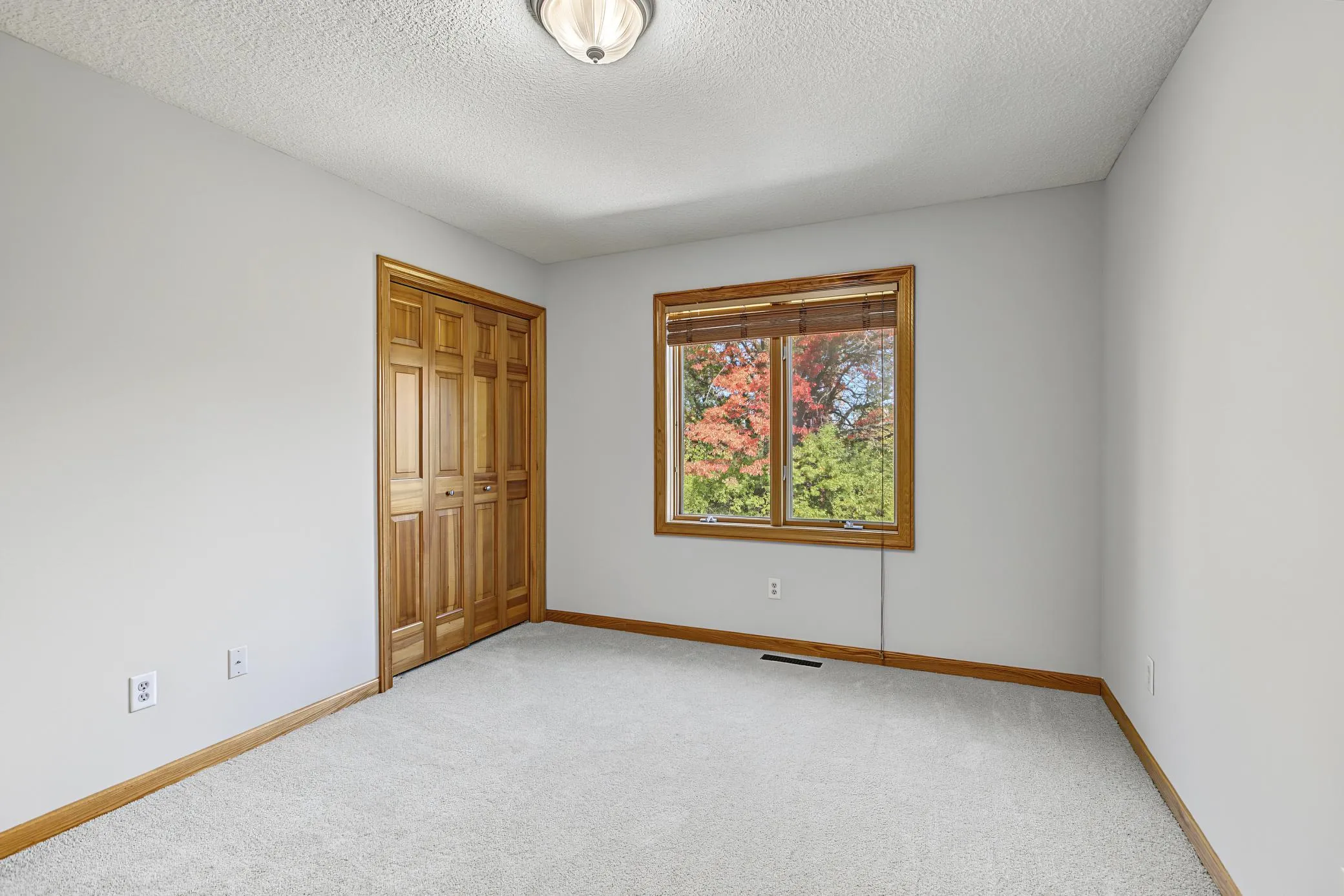 Photo 33 of 18134 Jarl Court