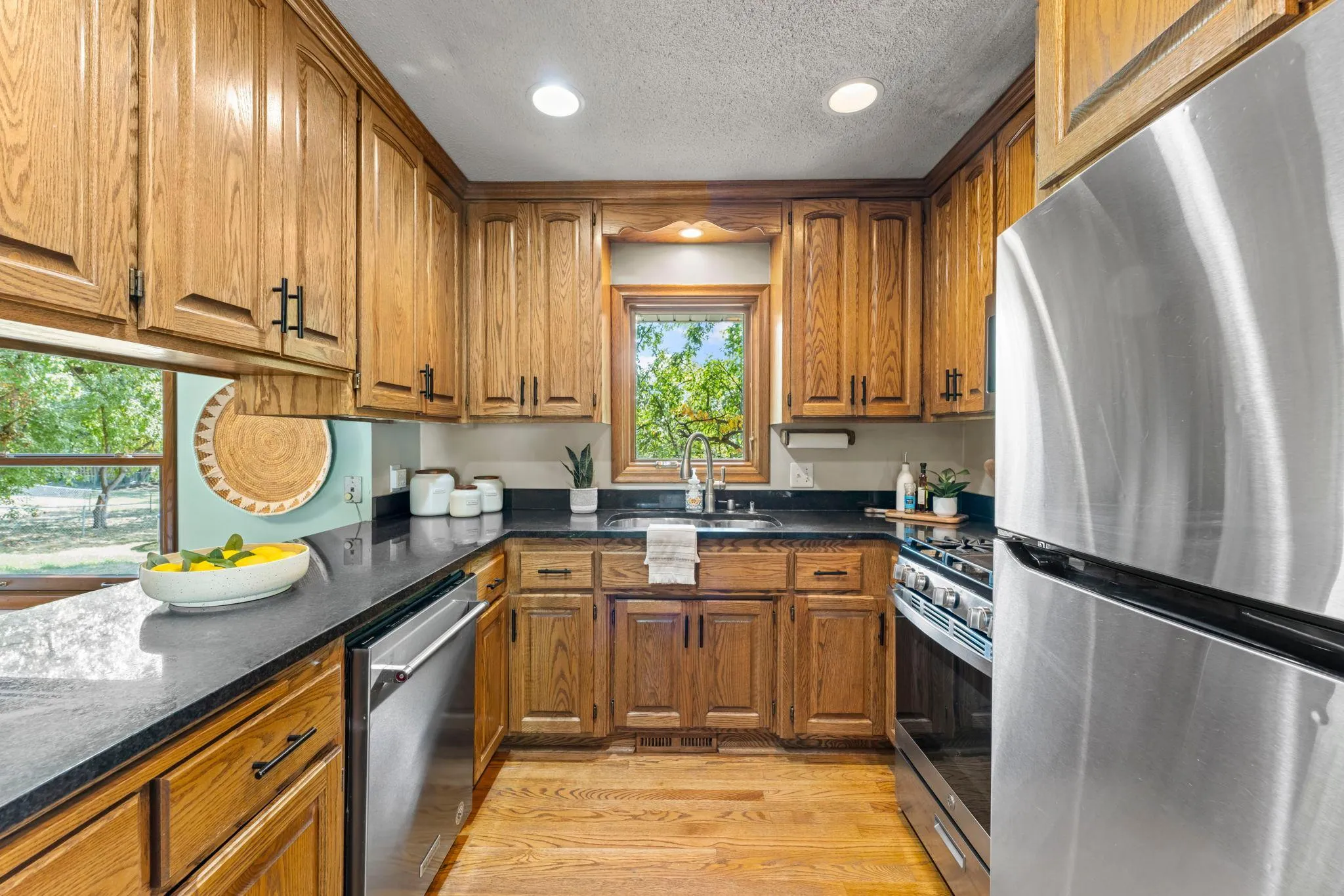 Photo 10 of 7181 Steepleview Road