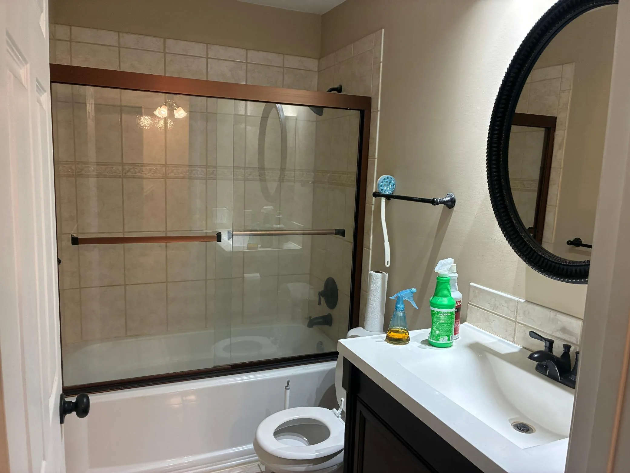 Photo 11 of 1807 Livingston Avenue