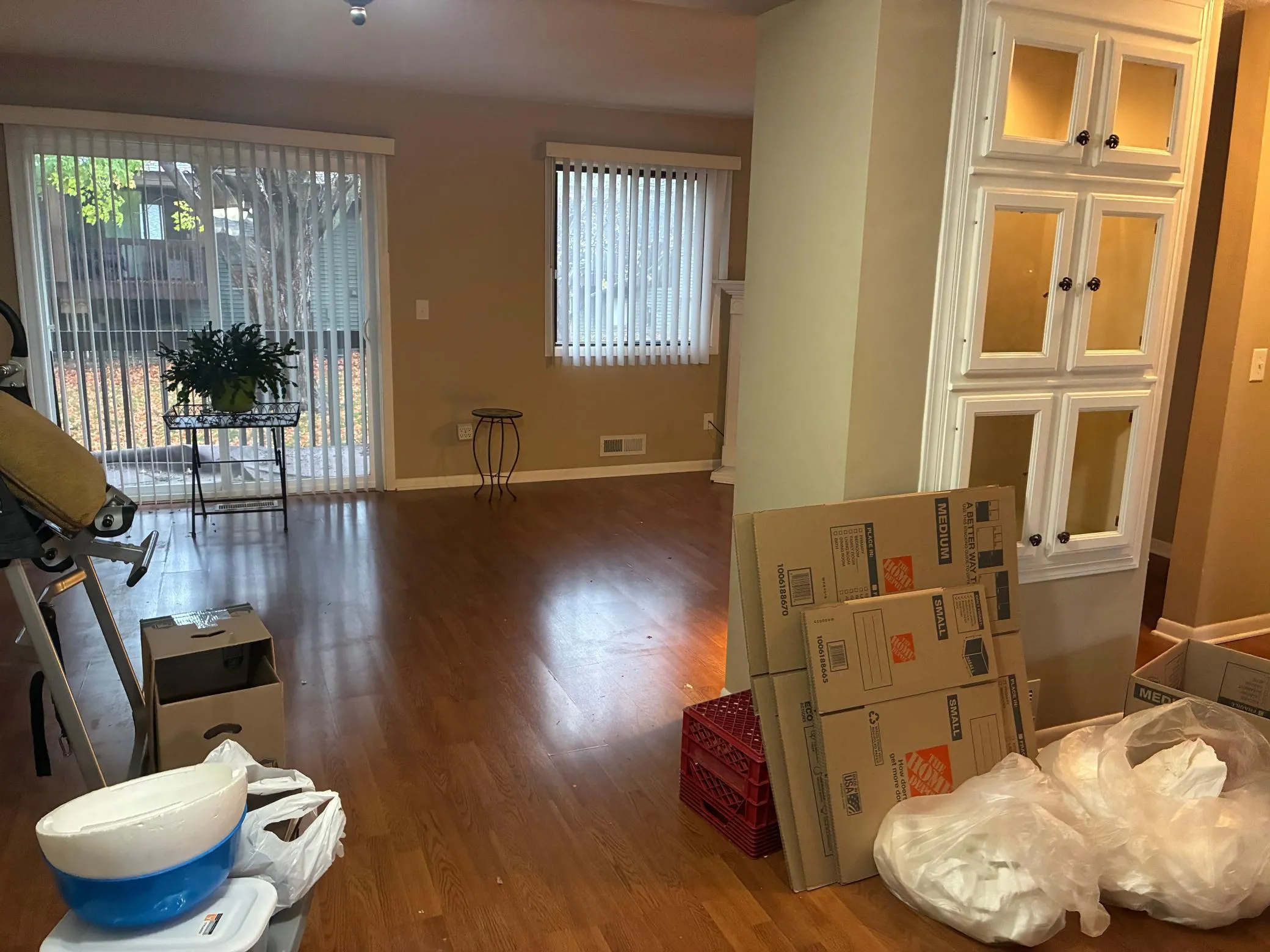 Photo 4 of 1807 Livingston Avenue