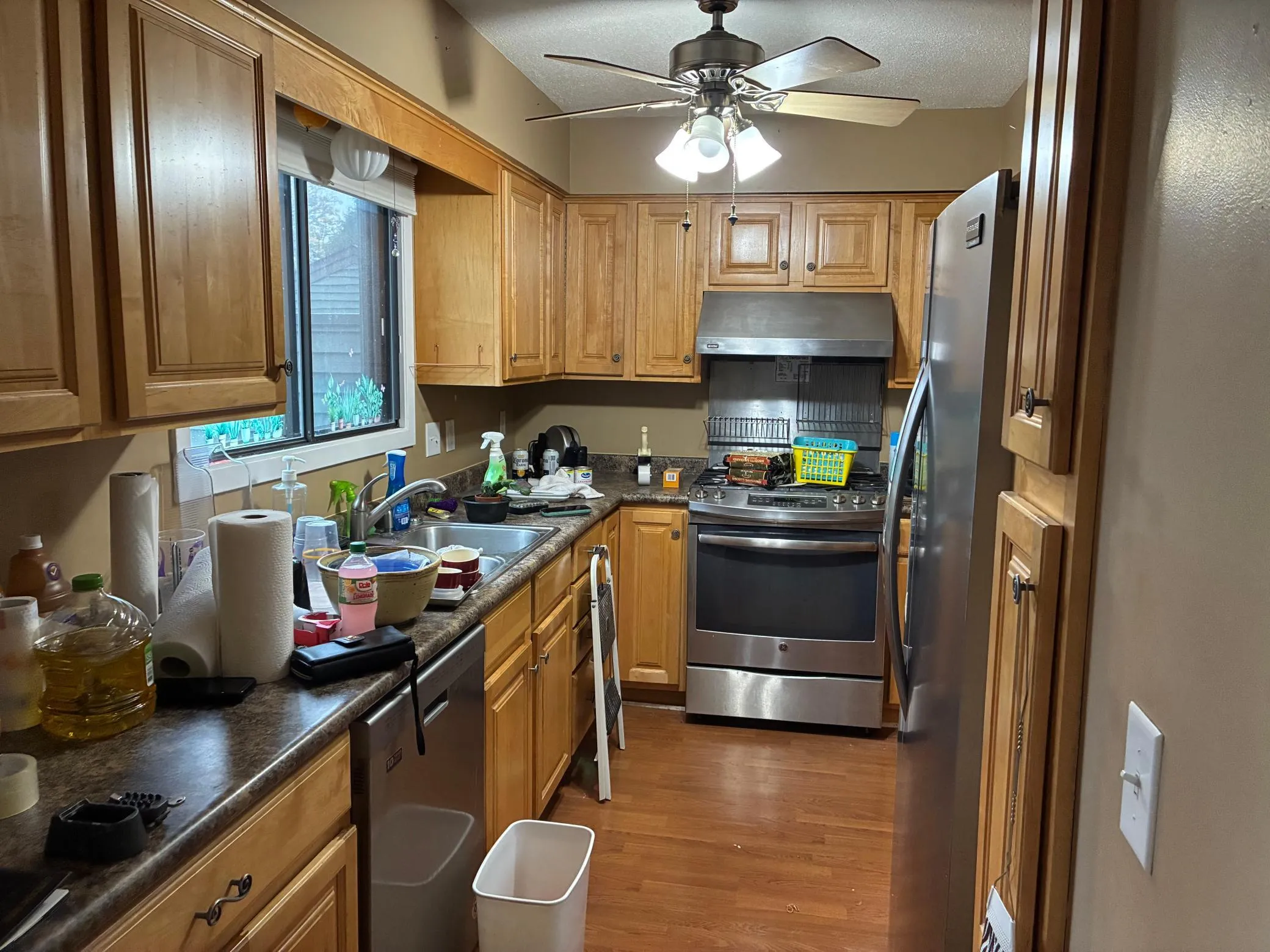 Photo 7 of 1807 Livingston Avenue