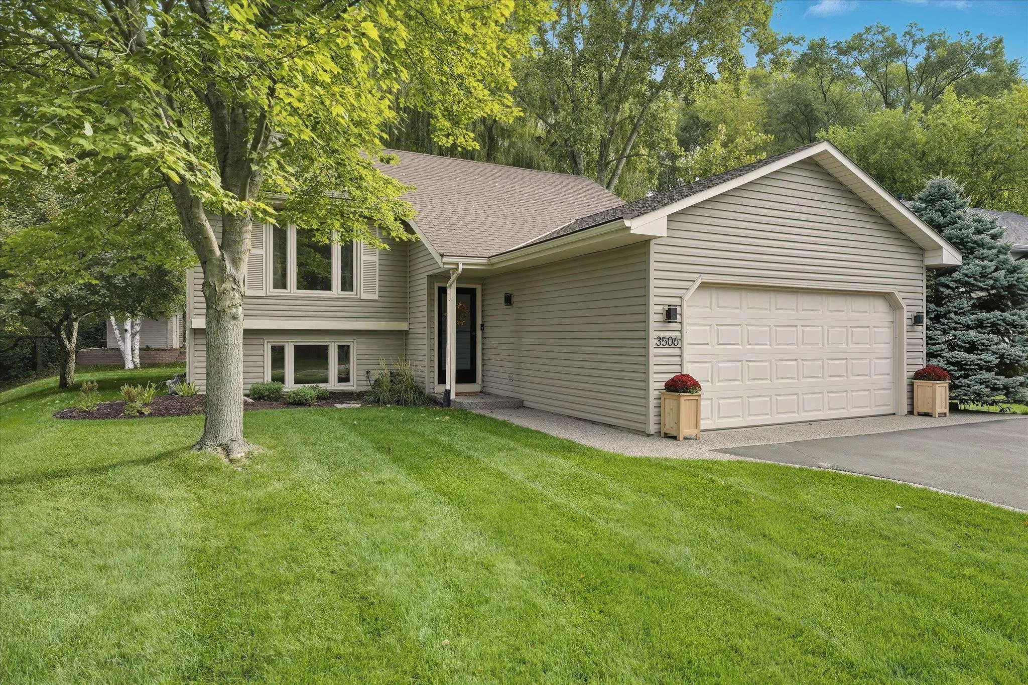 Photo 28 of 3506 Coachman Road