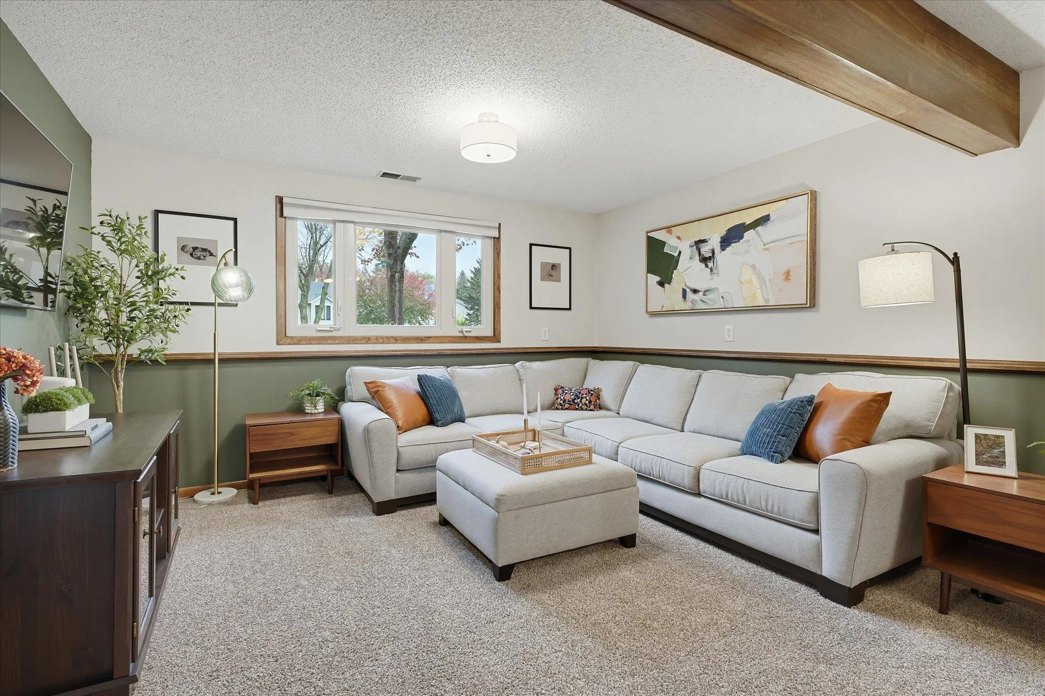 Photo 16 of 3506 Coachman Road