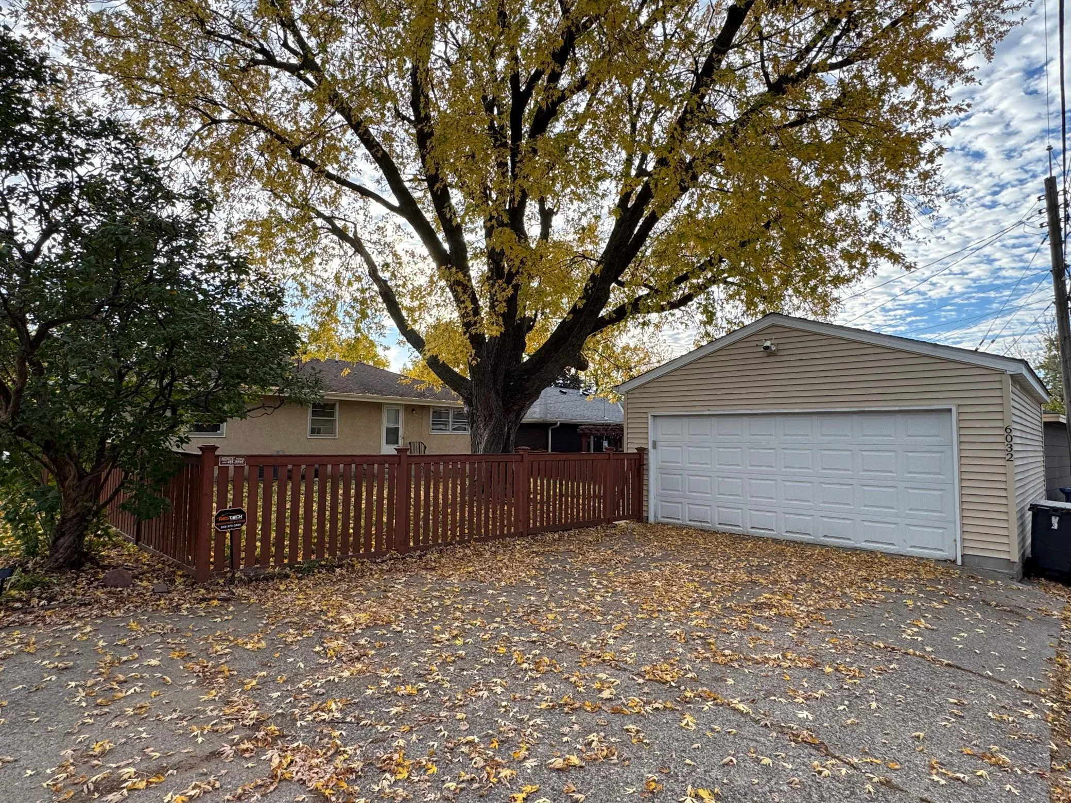 Photo 6 of 6032 Logan S Avenue