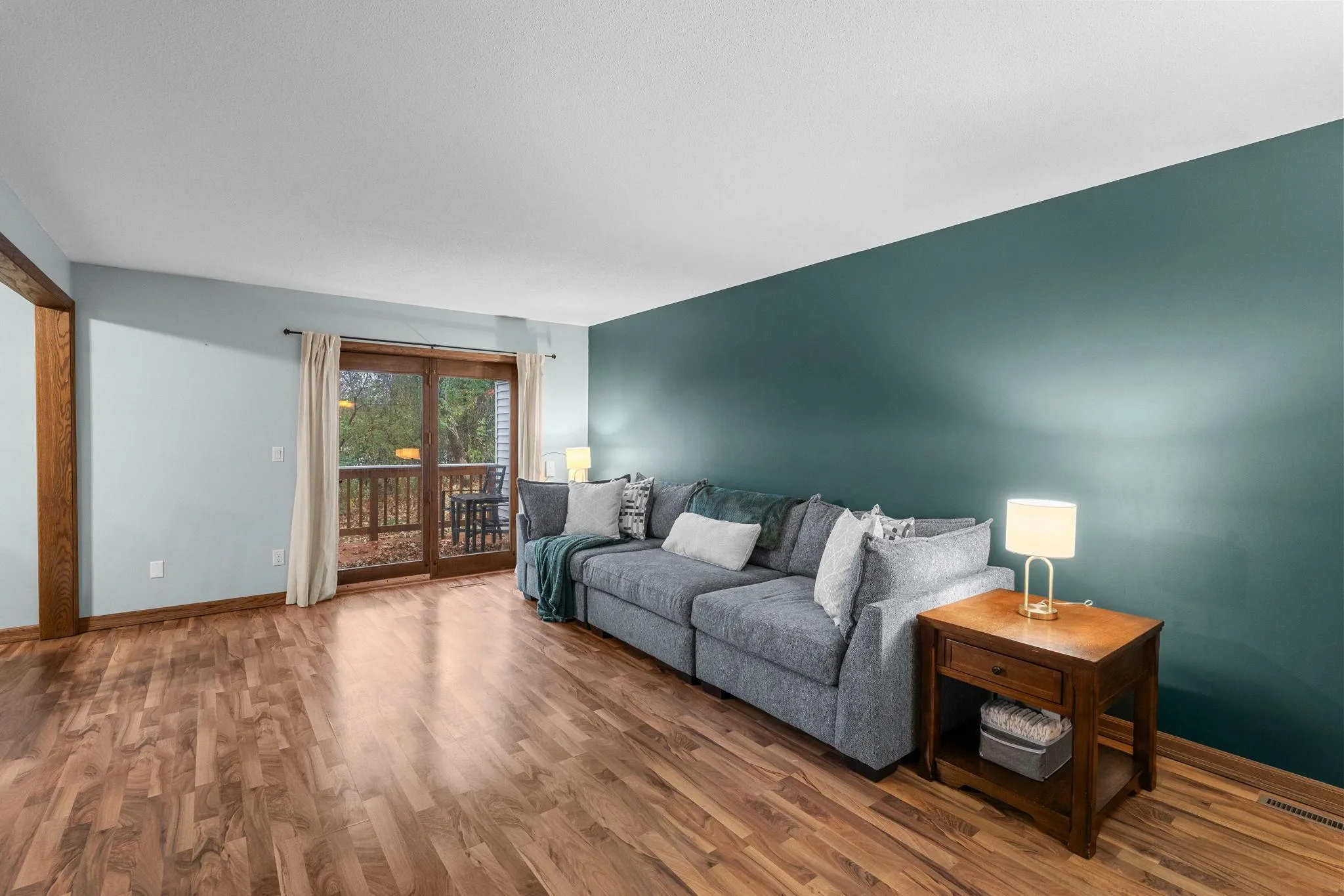 Photo 5 of 12452 Redwood Nw Street