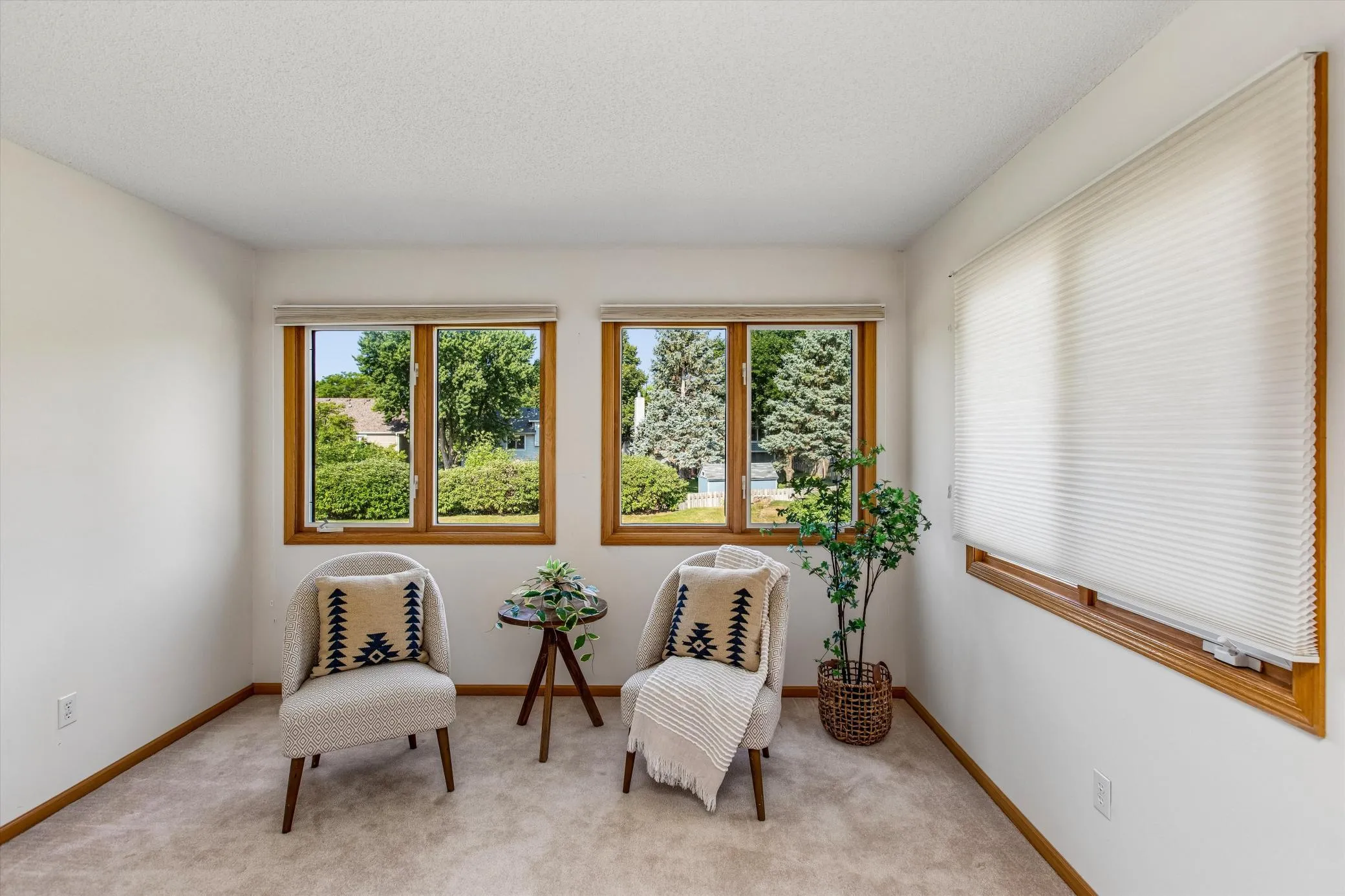 Photo 16 of 808 Winterberry Drive