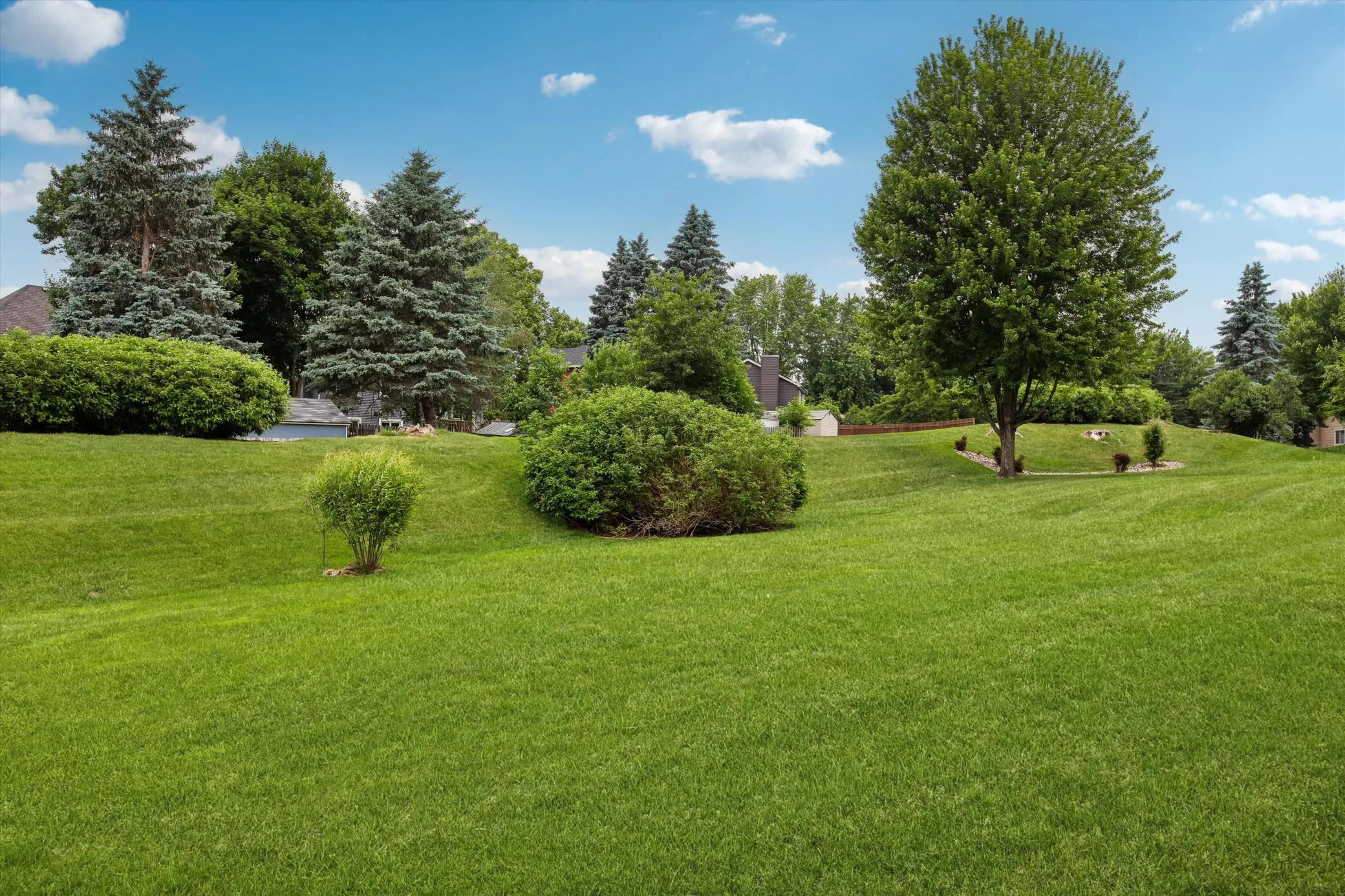 Photo 34 of 808 Winterberry Drive