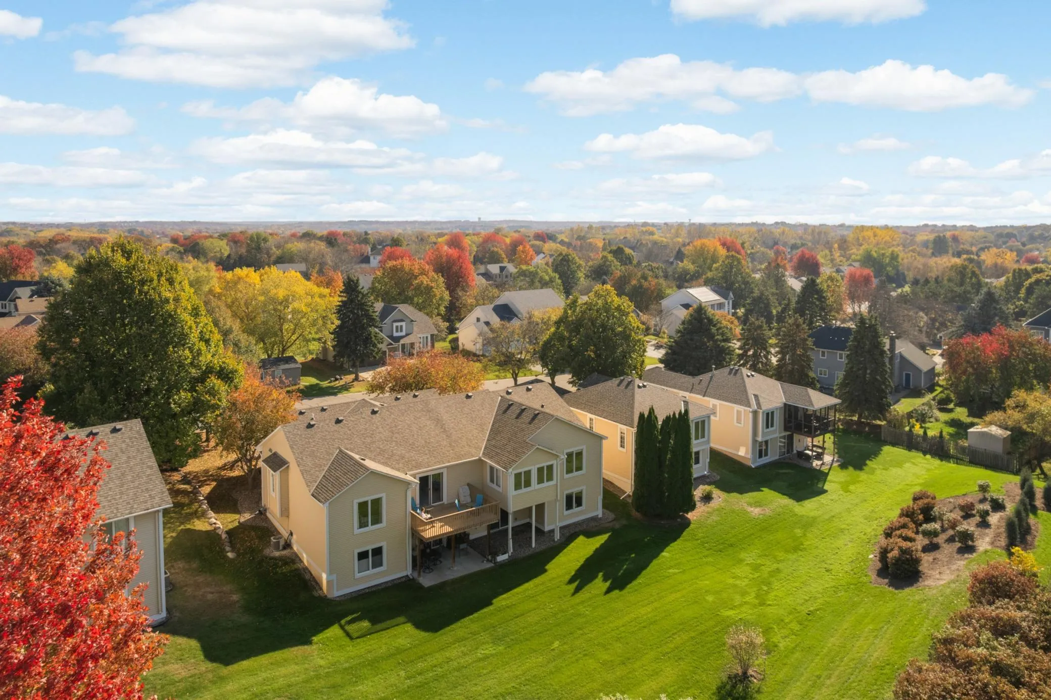 Photo 4 of 808 Winterberry Drive