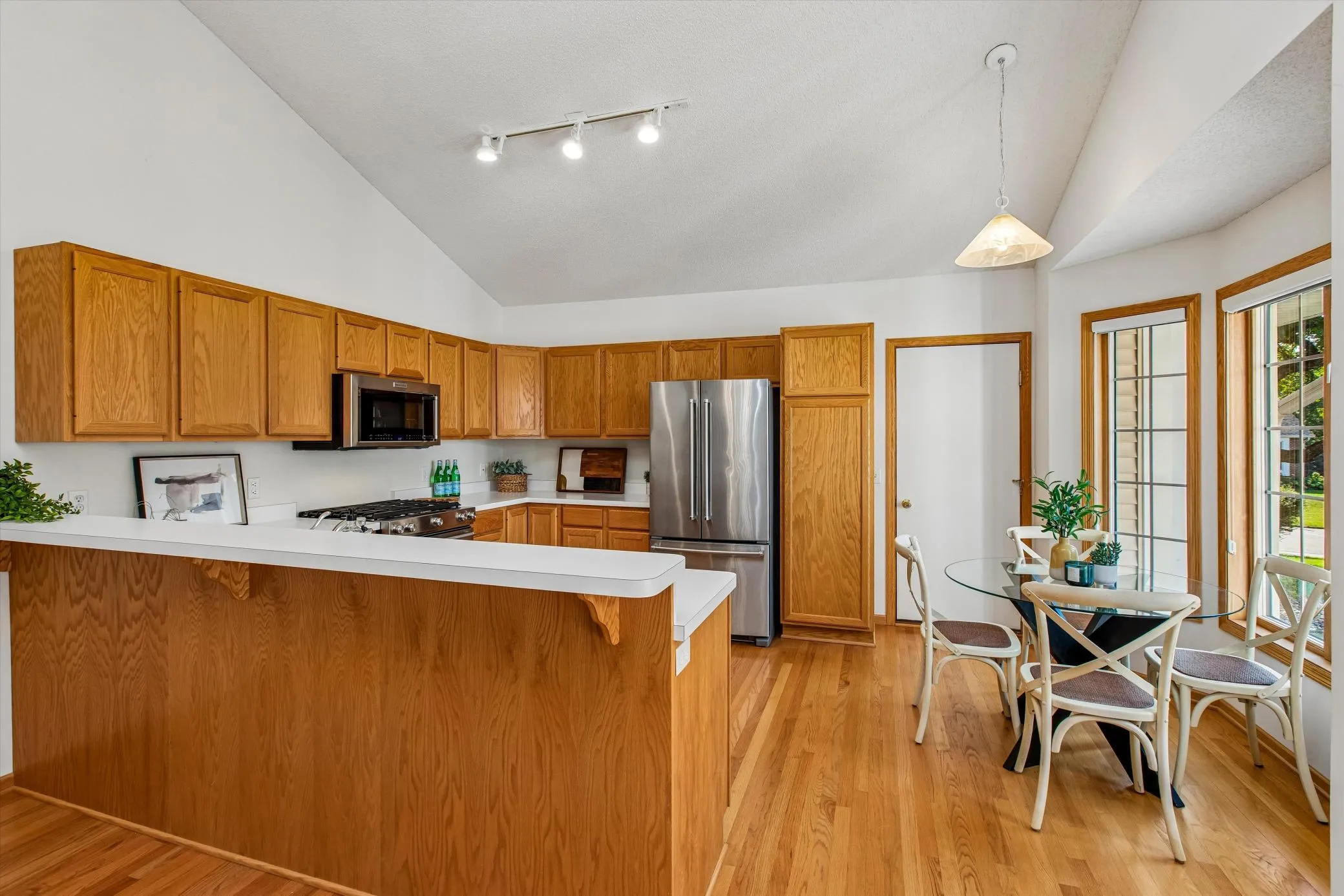 Photo 10 of 808 Winterberry Drive