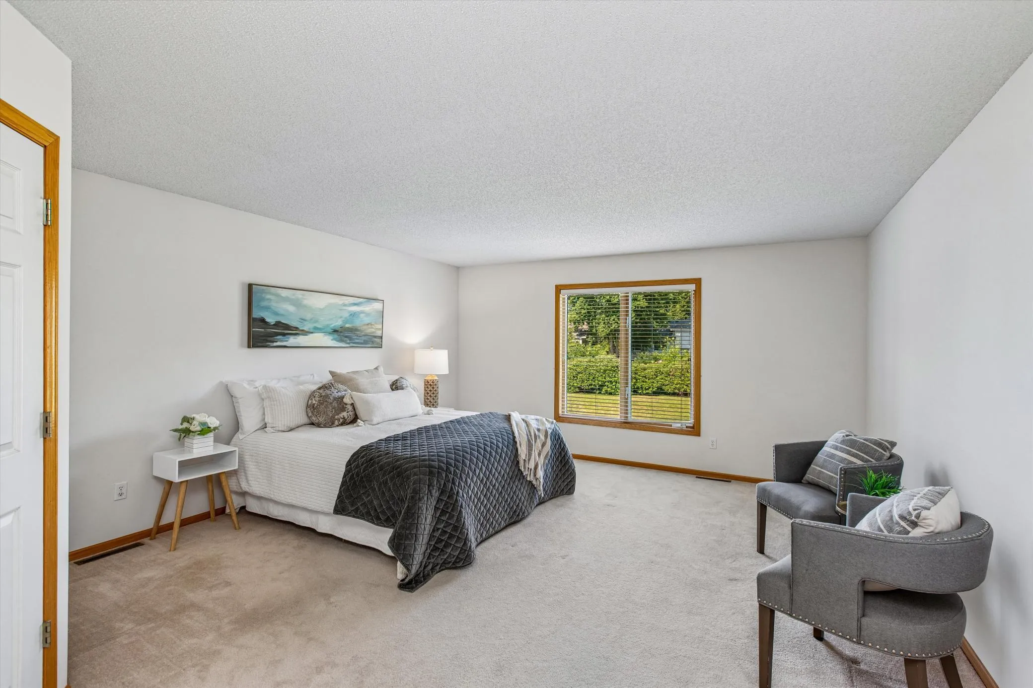 Photo 17 of 808 Winterberry Drive