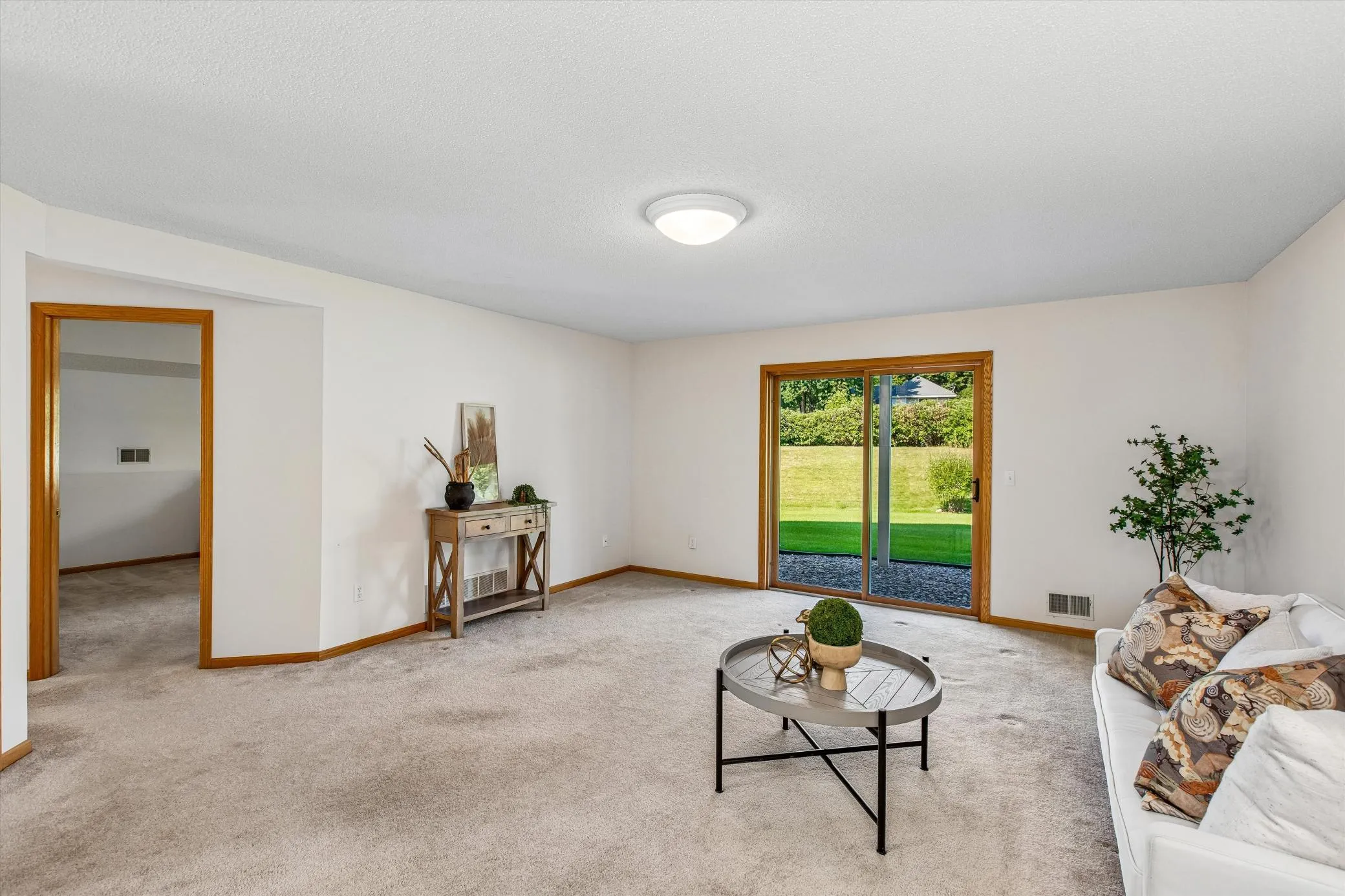 Photo 21 of 808 Winterberry Drive