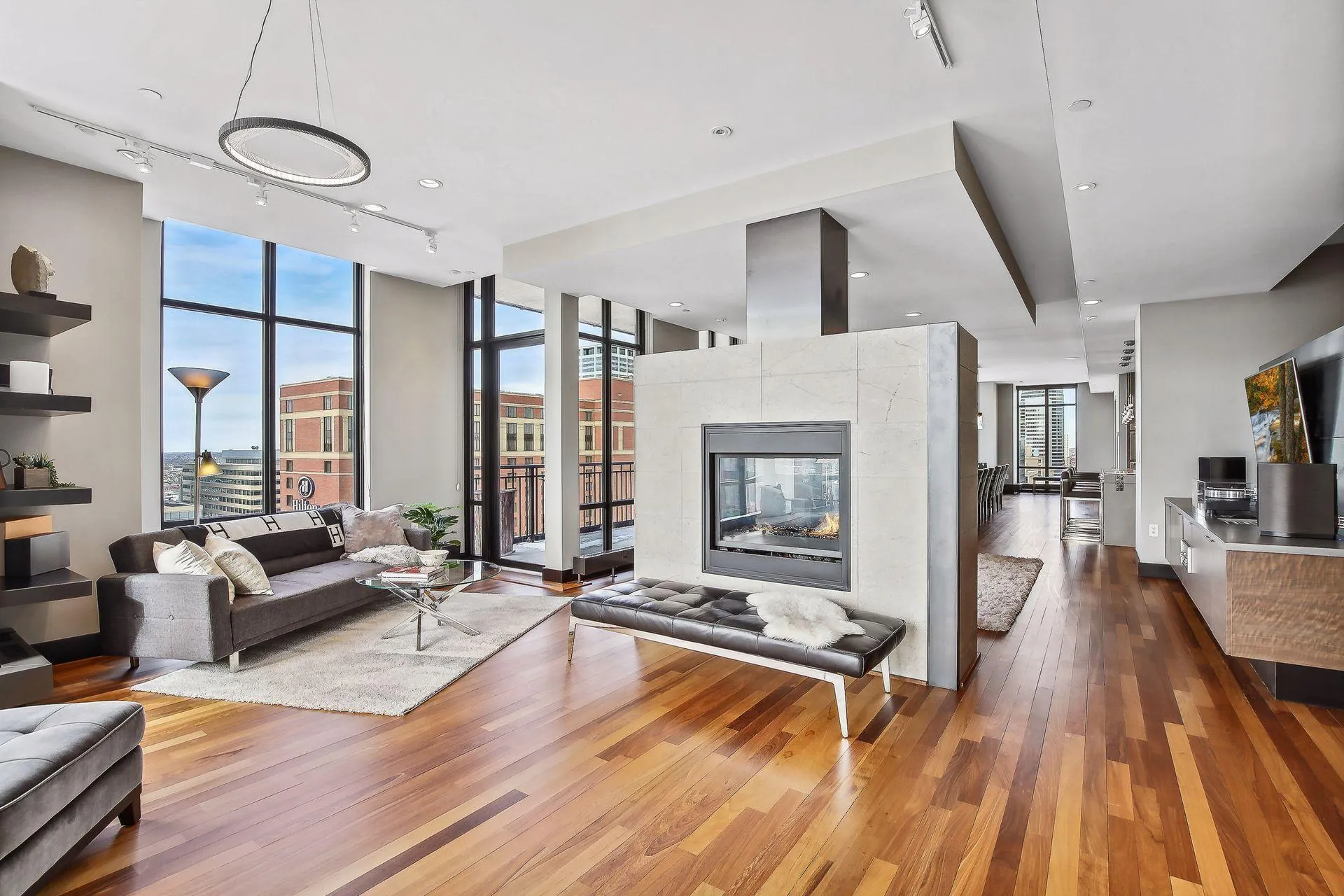 Photo 4 of 201 S 11th Street Unit 2100