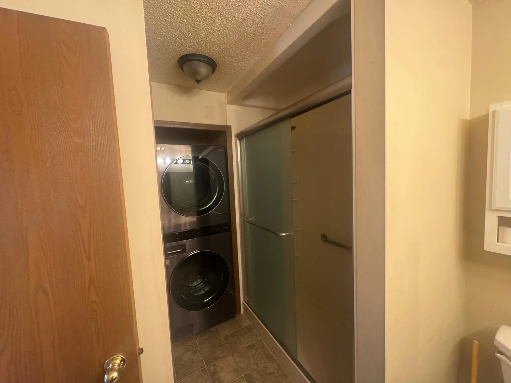 Photo 9 of 7535 W 110th Street