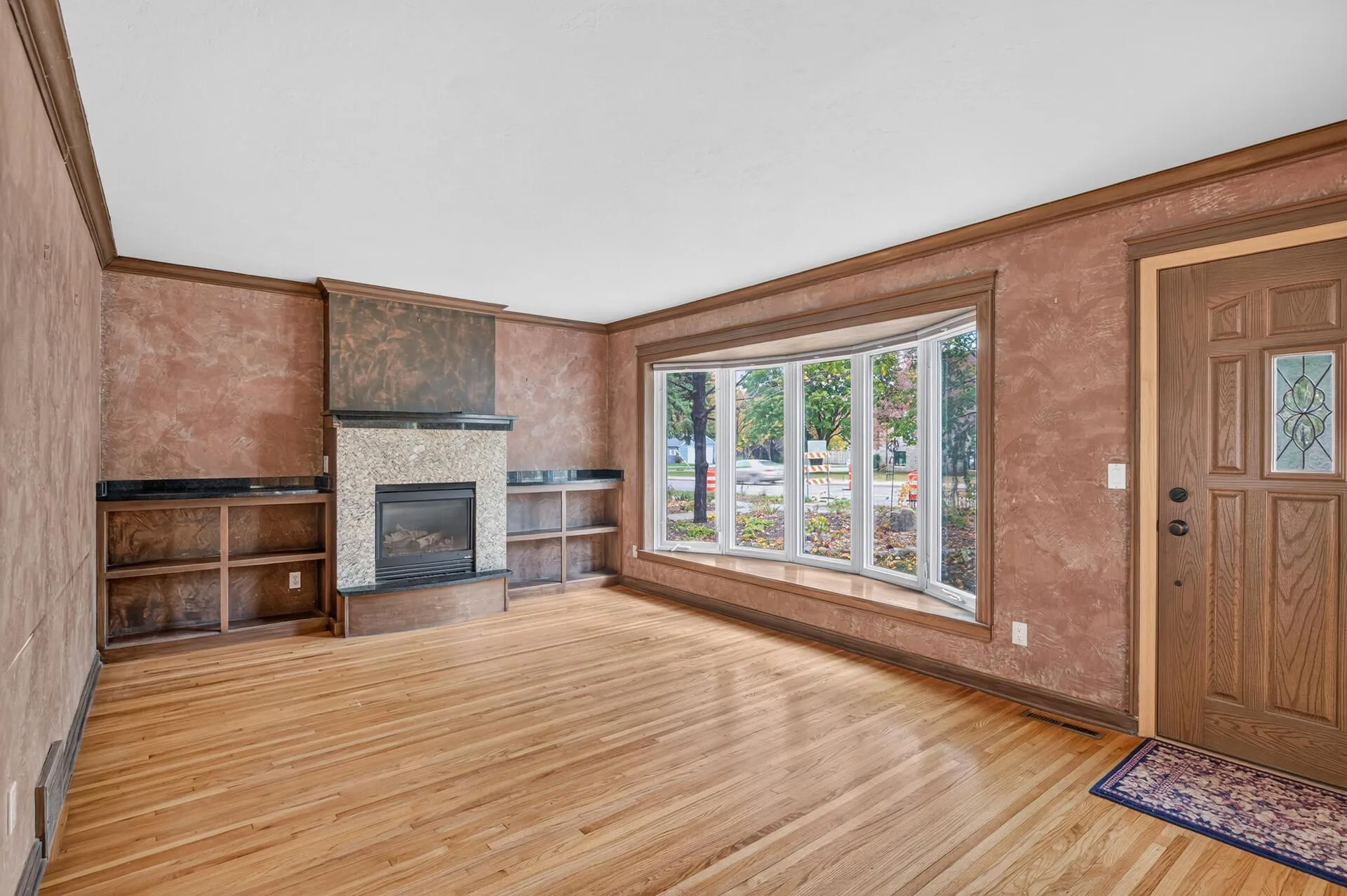 Photo 11 of 242 5th N Avenue