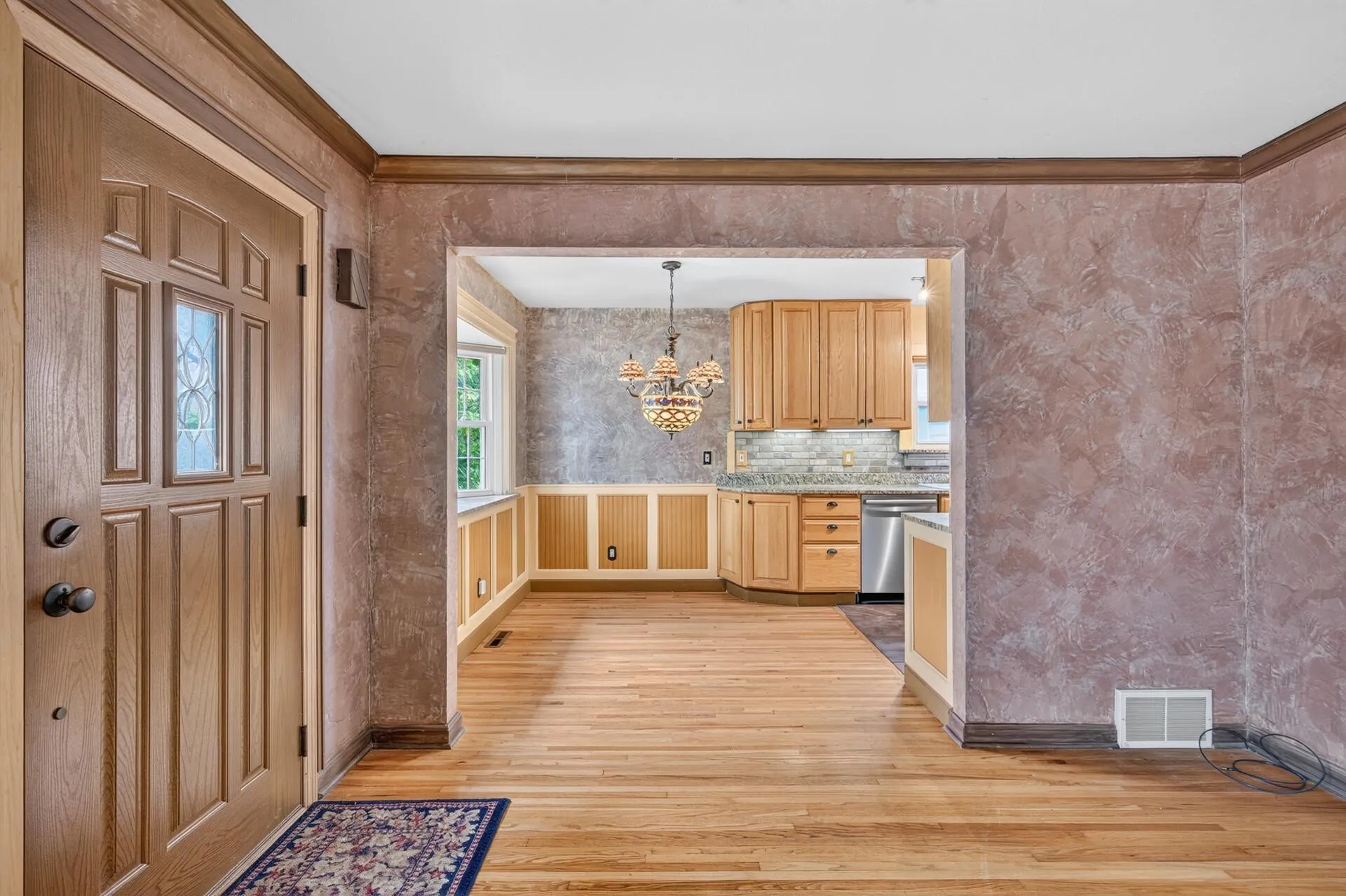 Photo 19 of 242 5th N Avenue