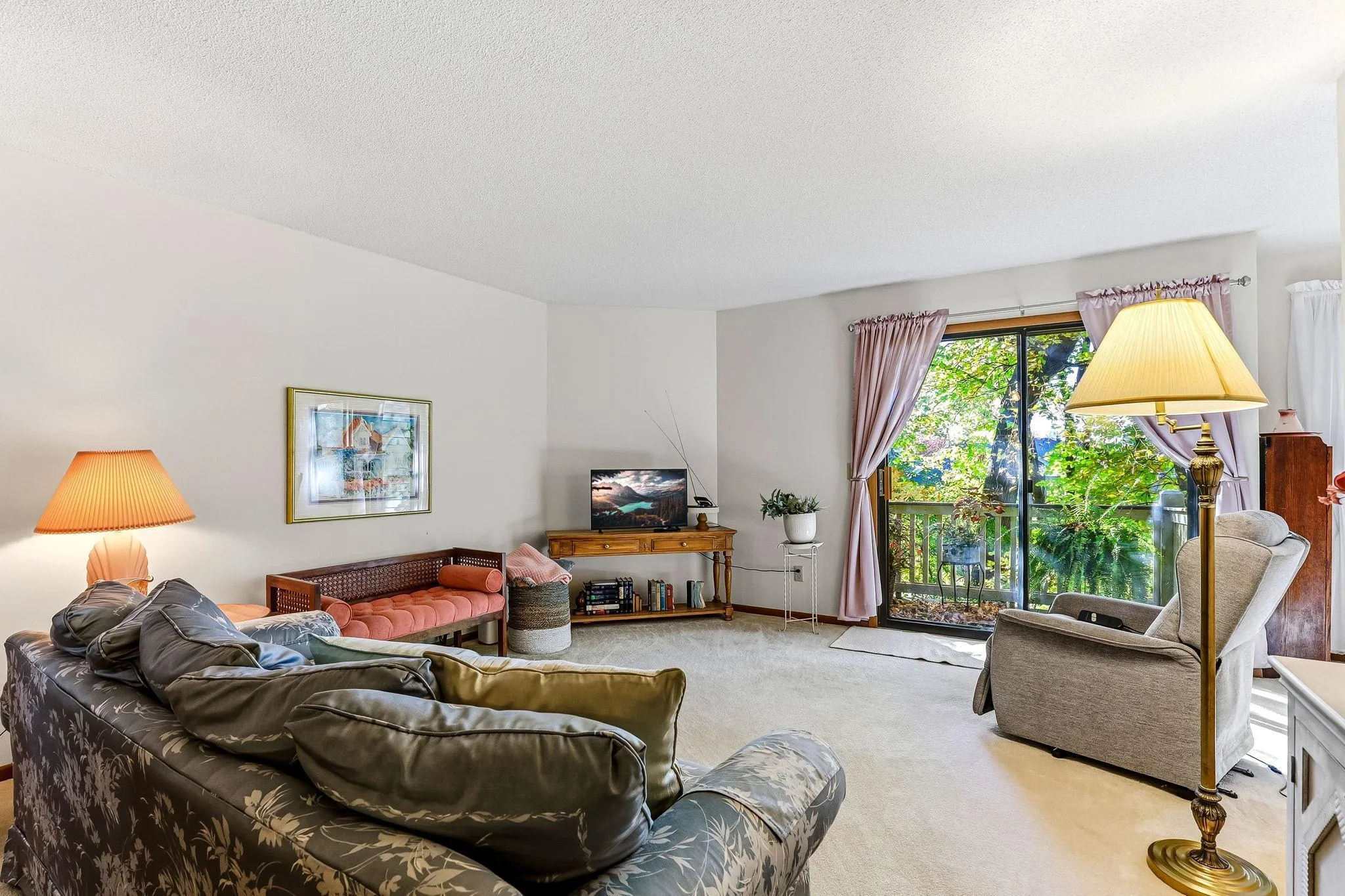 Photo 7 of 15725 26th N Avenue Unit C