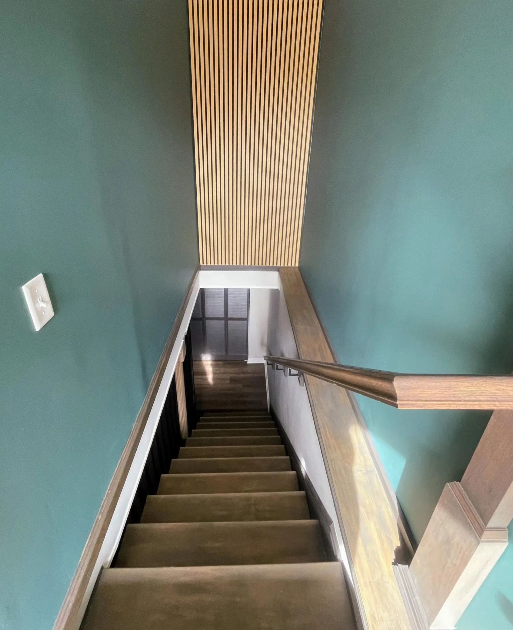 Photo 10 of 914 W 82nd Street