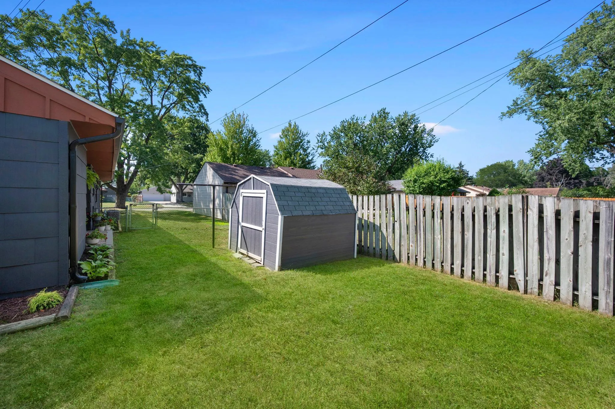 Photo 70 of 914 W 82nd Street