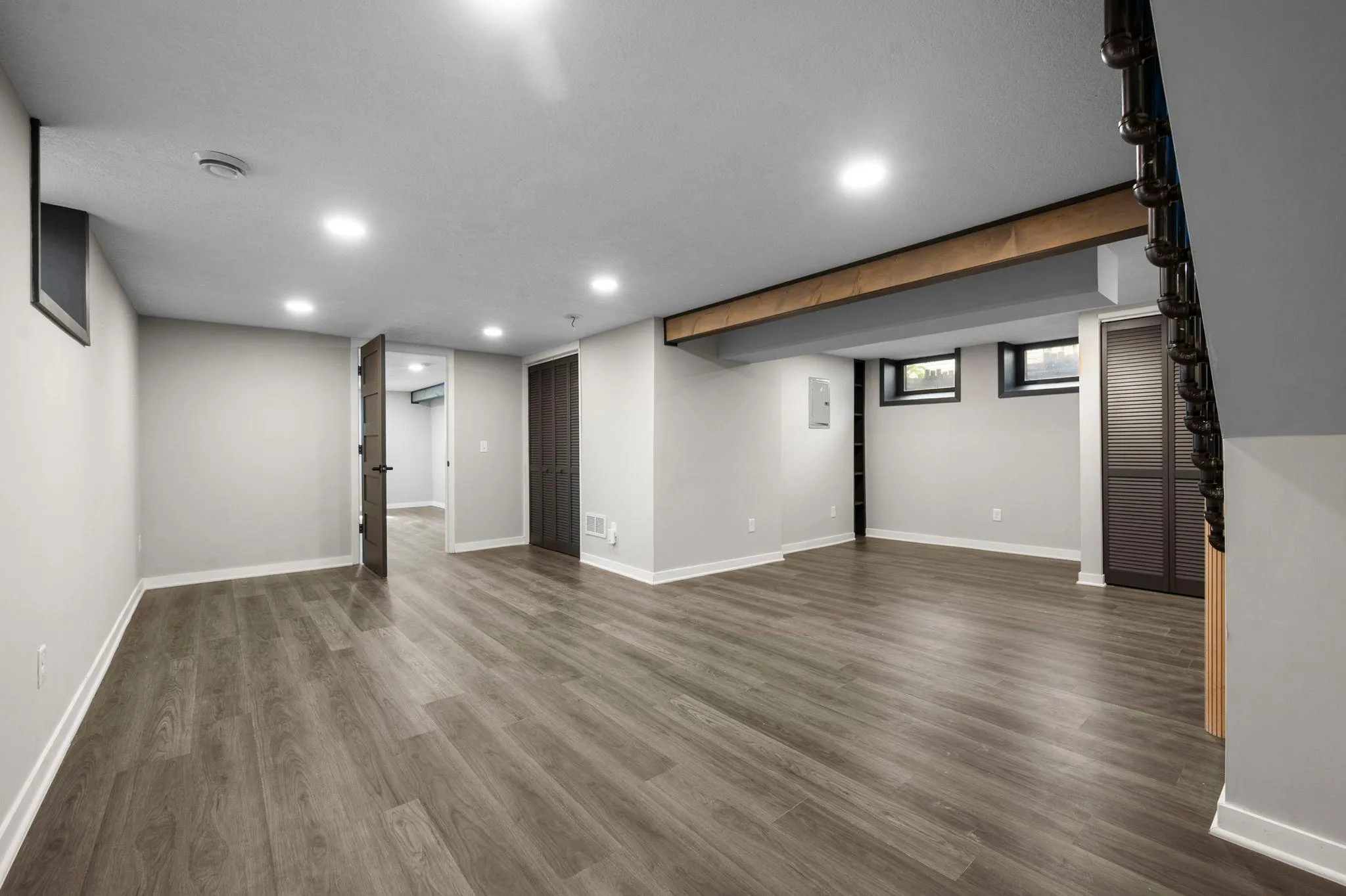 Photo 44 of 914 W 82nd Street