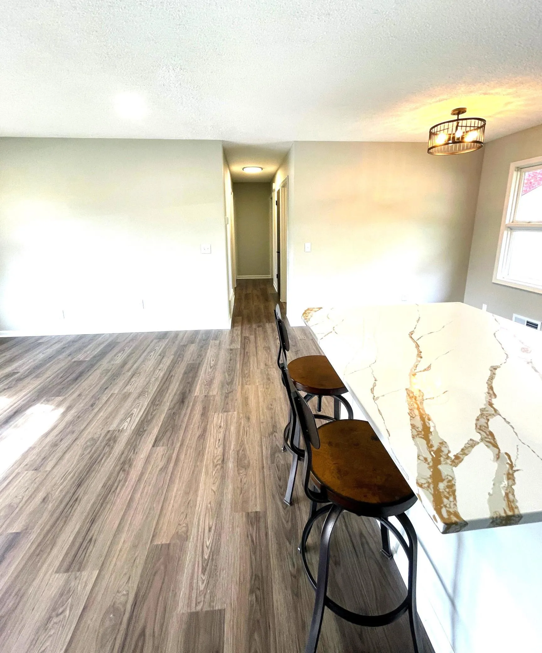 Photo 23 of 914 W 82nd Street