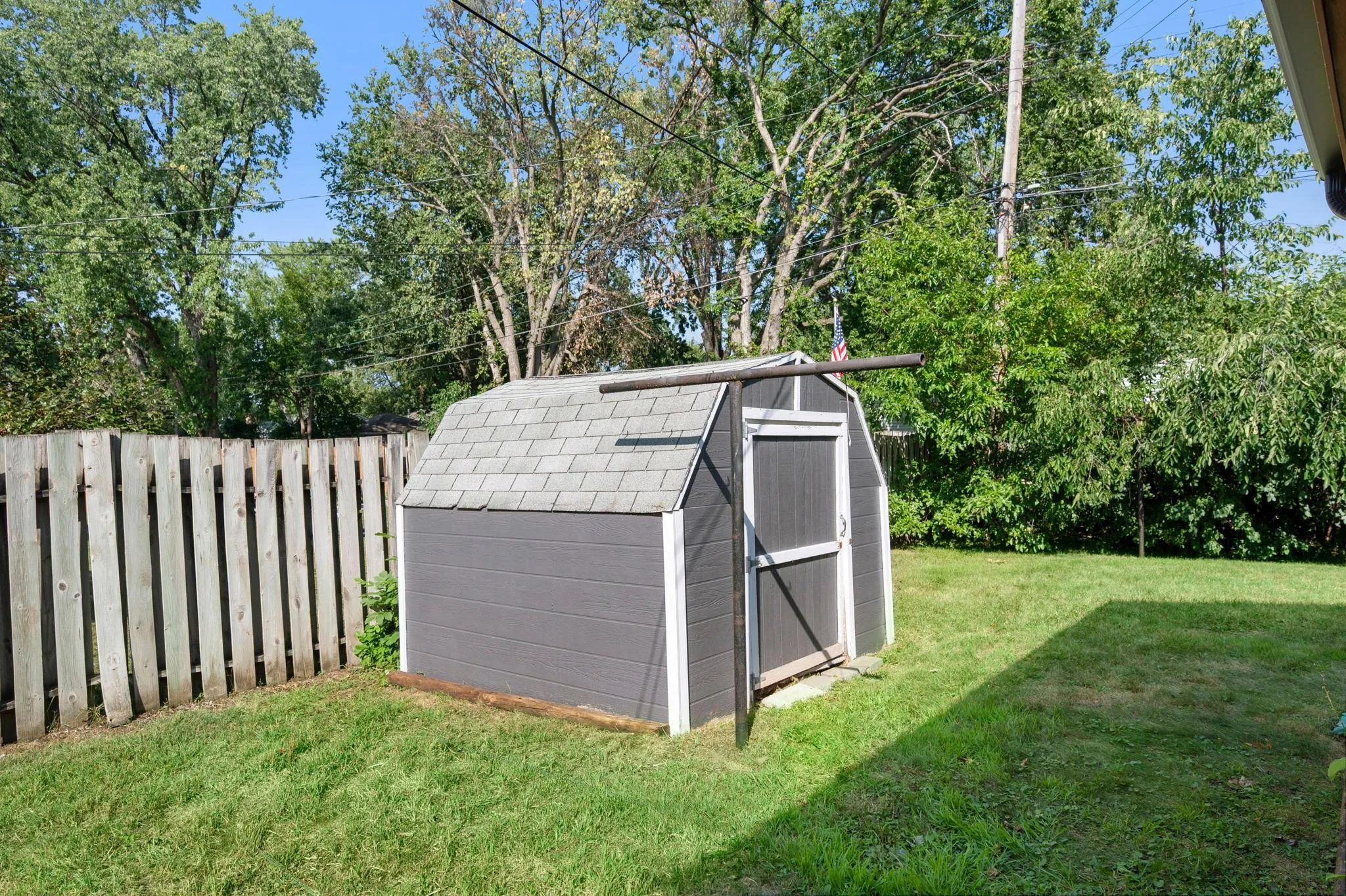 Photo 71 of 914 W 82nd Street