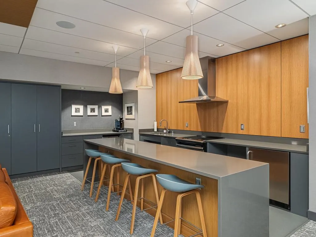 Photo 31 of 1225 Lasalle Avenue Unit 1503