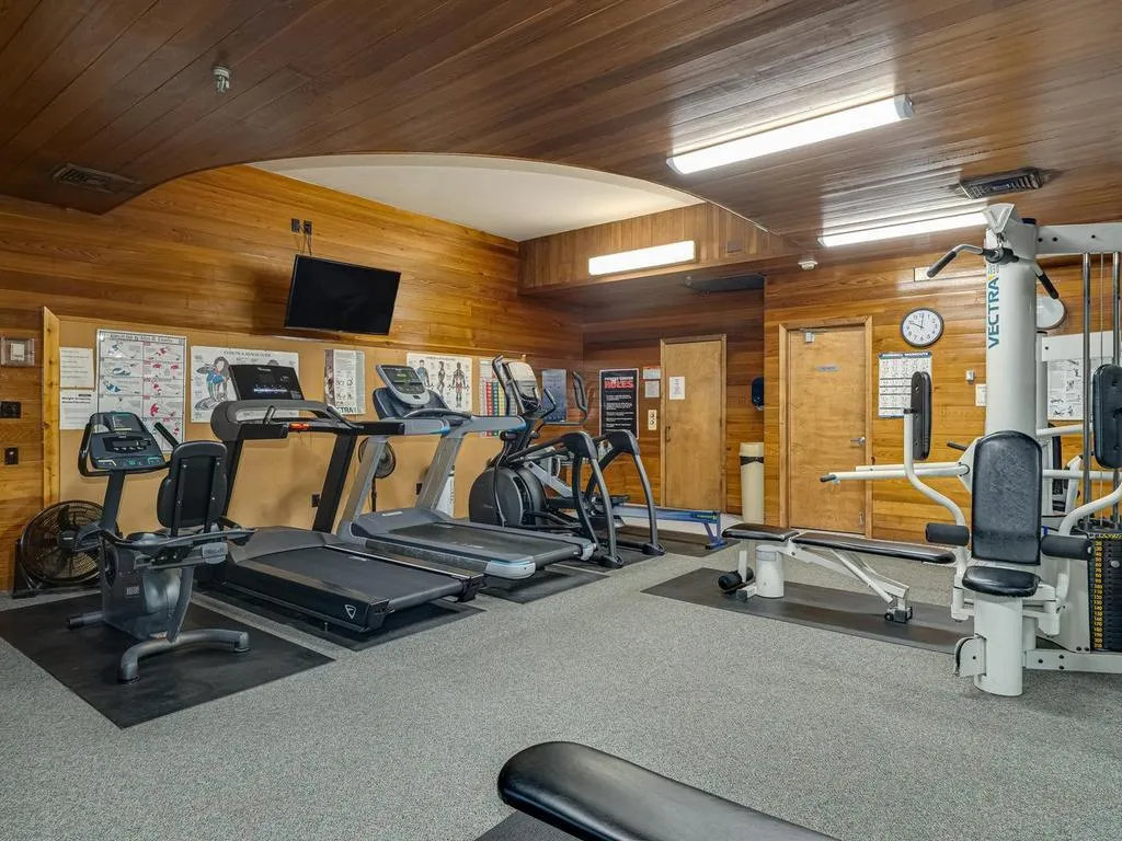 Photo 34 of 1225 Lasalle Avenue Unit 1503