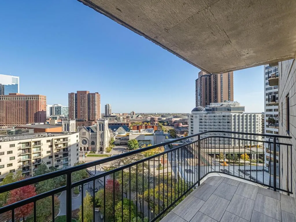 Photo 25 of 1225 Lasalle Avenue Unit 1503