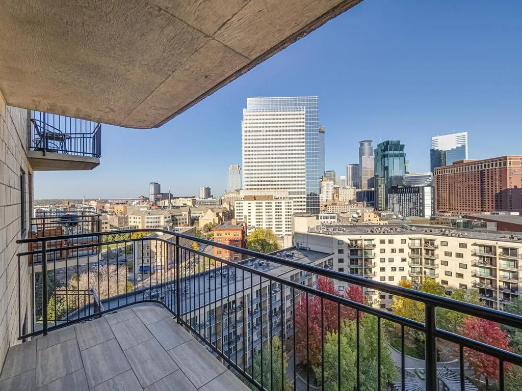 Photo 24 of 1225 Lasalle Avenue Unit 1503