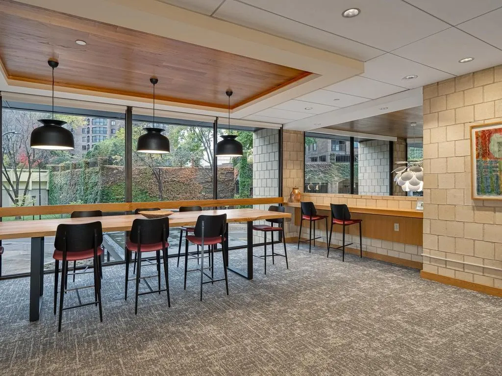 Photo 40 of 1225 Lasalle Avenue Unit 1503
